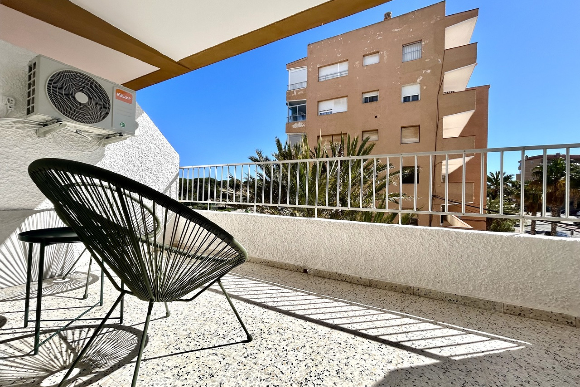 Resale - Apartment -
Guardamar del Segura