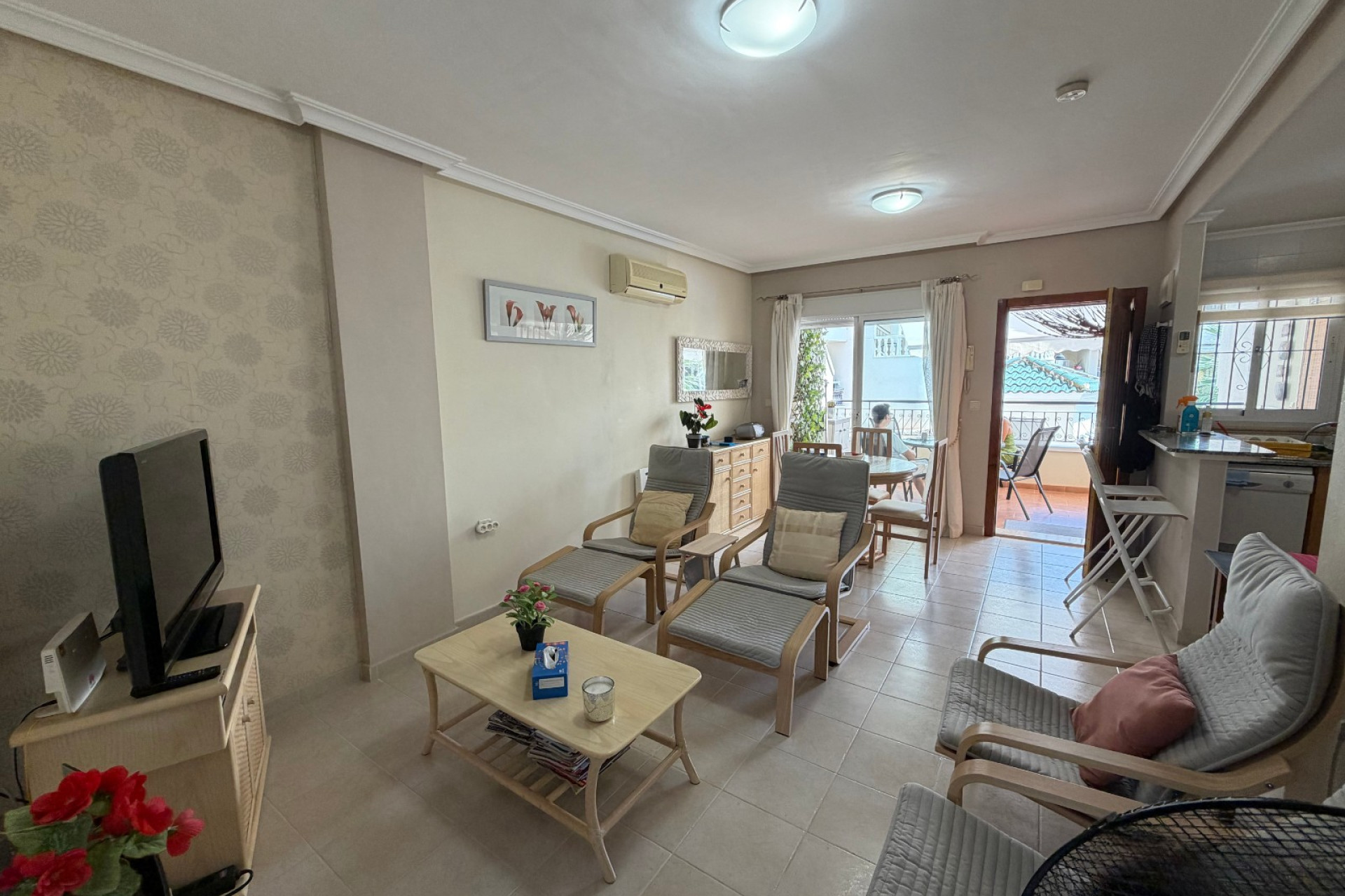 Resale - Apartment -
Jacarilla - Inland