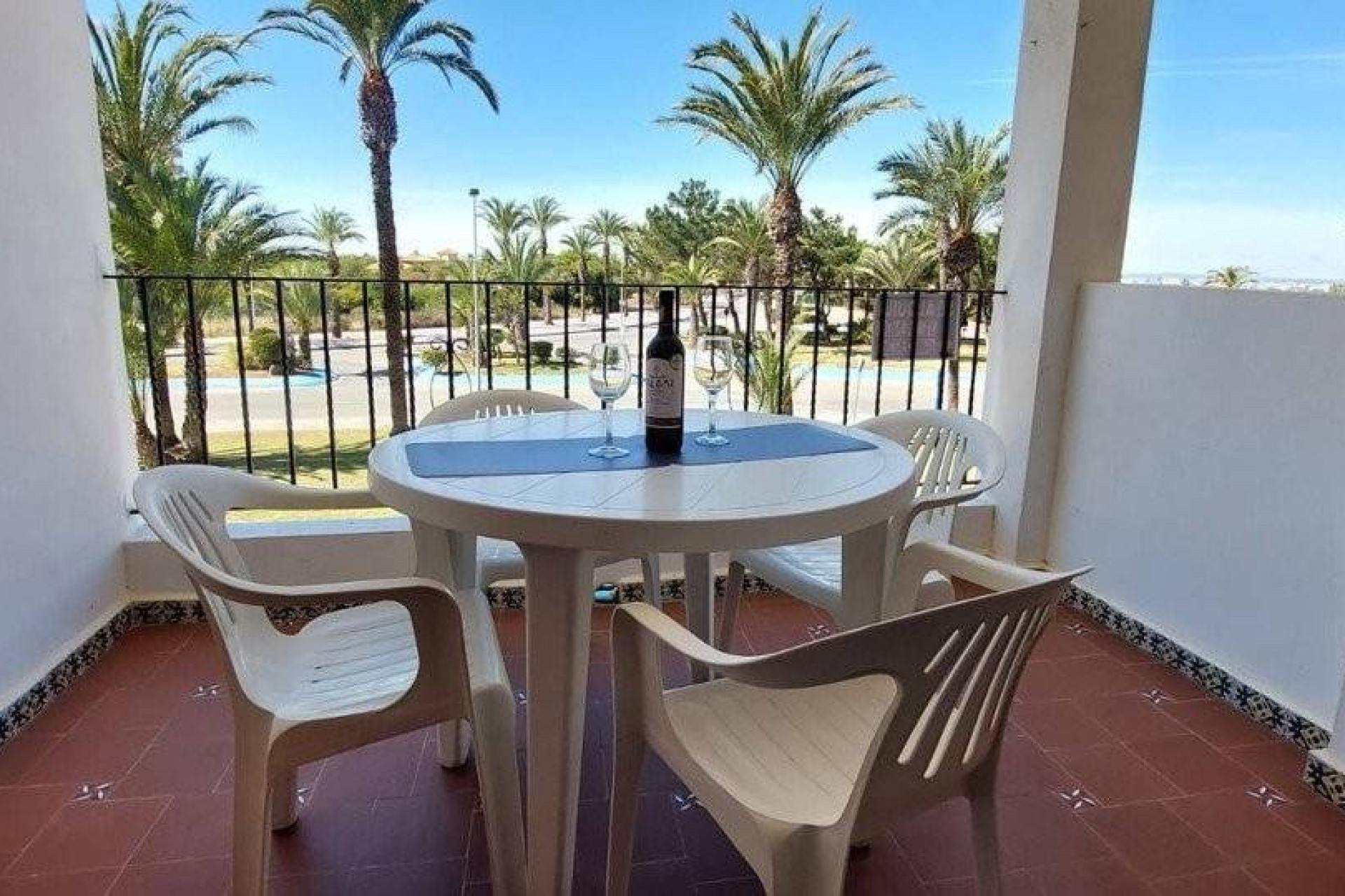 Resale - Apartment -
La Manga del Mar Menor - La Manga Del Mar Menor