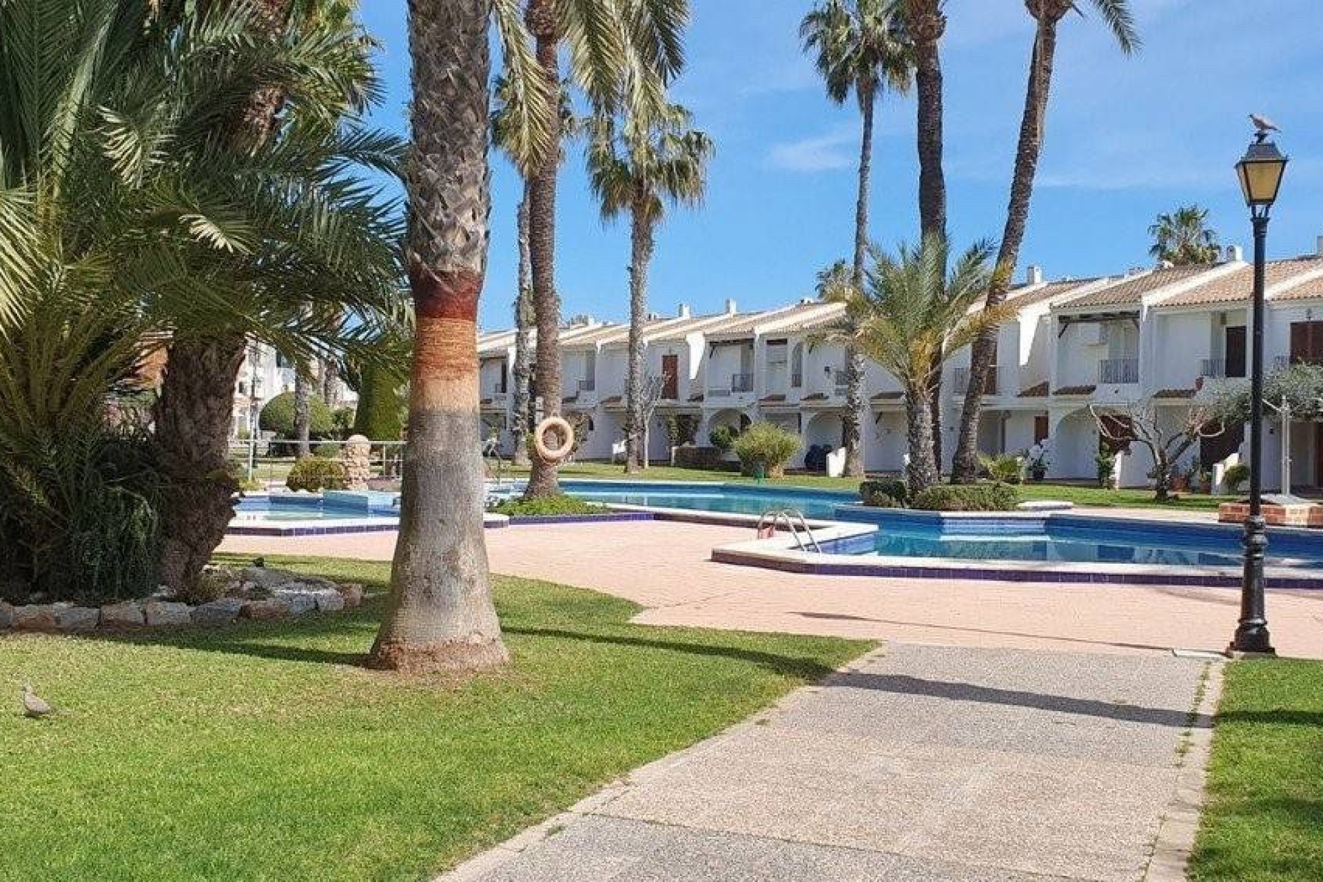 Resale - Apartment -
La Manga del Mar Menor - La Manga Del Mar Menor