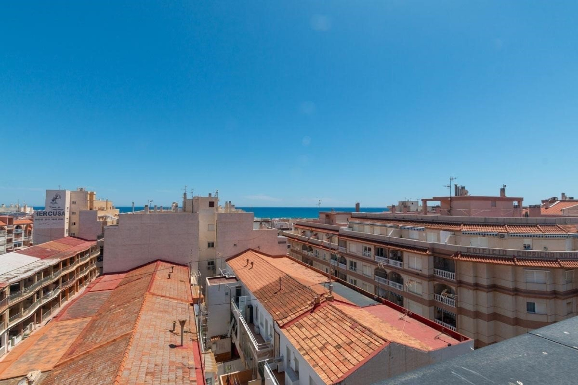 Resale - Apartment -
La Mata - La Mata - Town