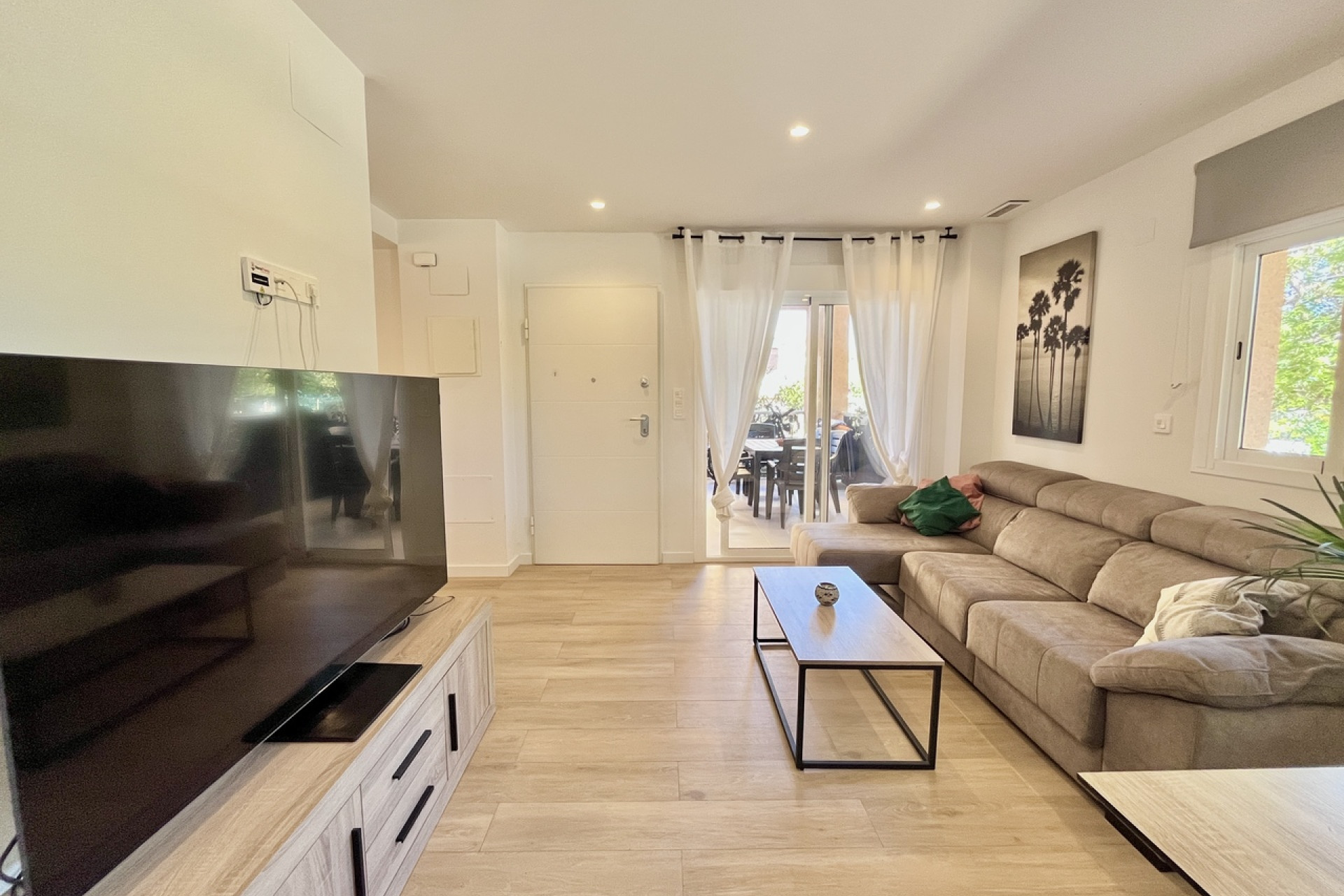 Resale - Apartment -
La Mata
