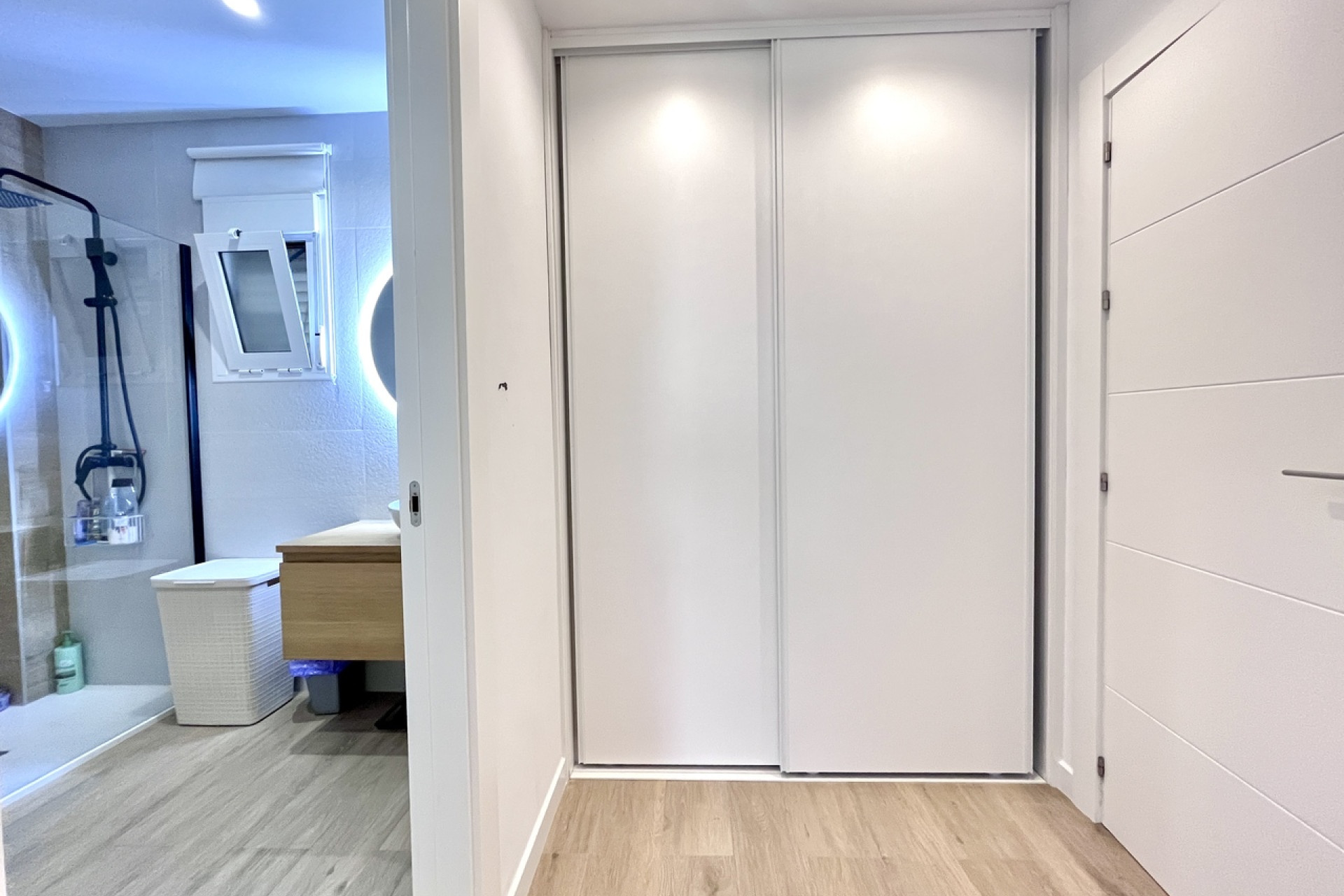 Resale - Apartment -
La Mata