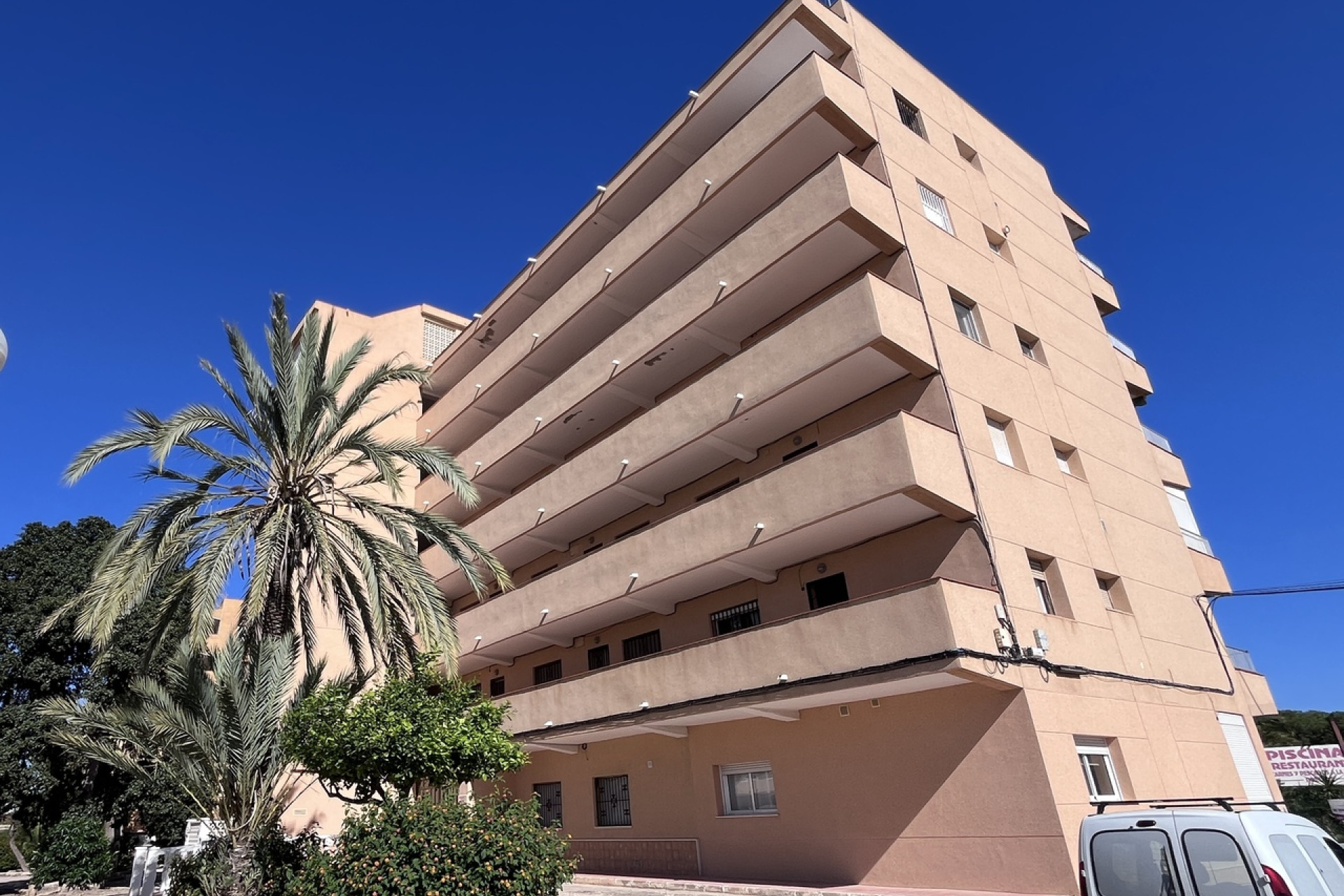 Resale - Apartment -
La Mata
