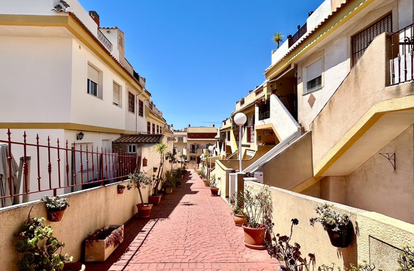 Resale - Apartment -
La Zenia