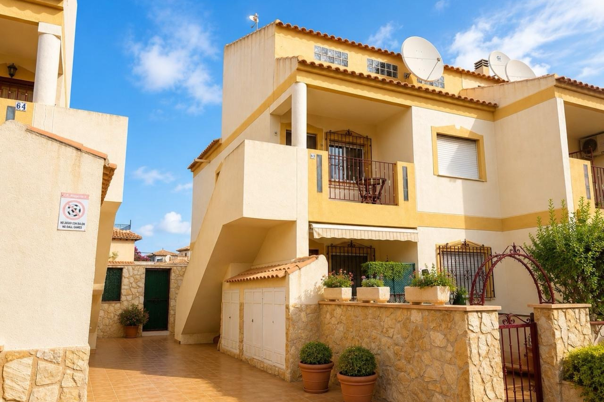Resale - Apartment -
La Zenia