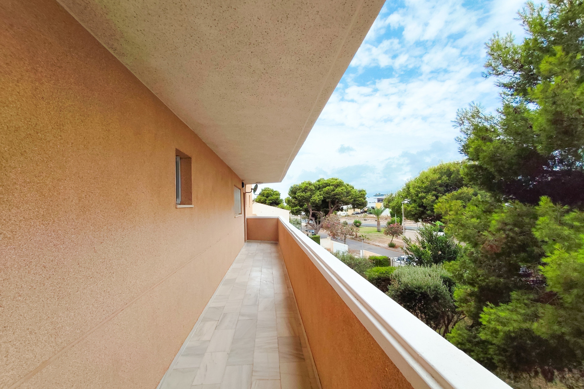 Resale - Apartment -
La Zenia