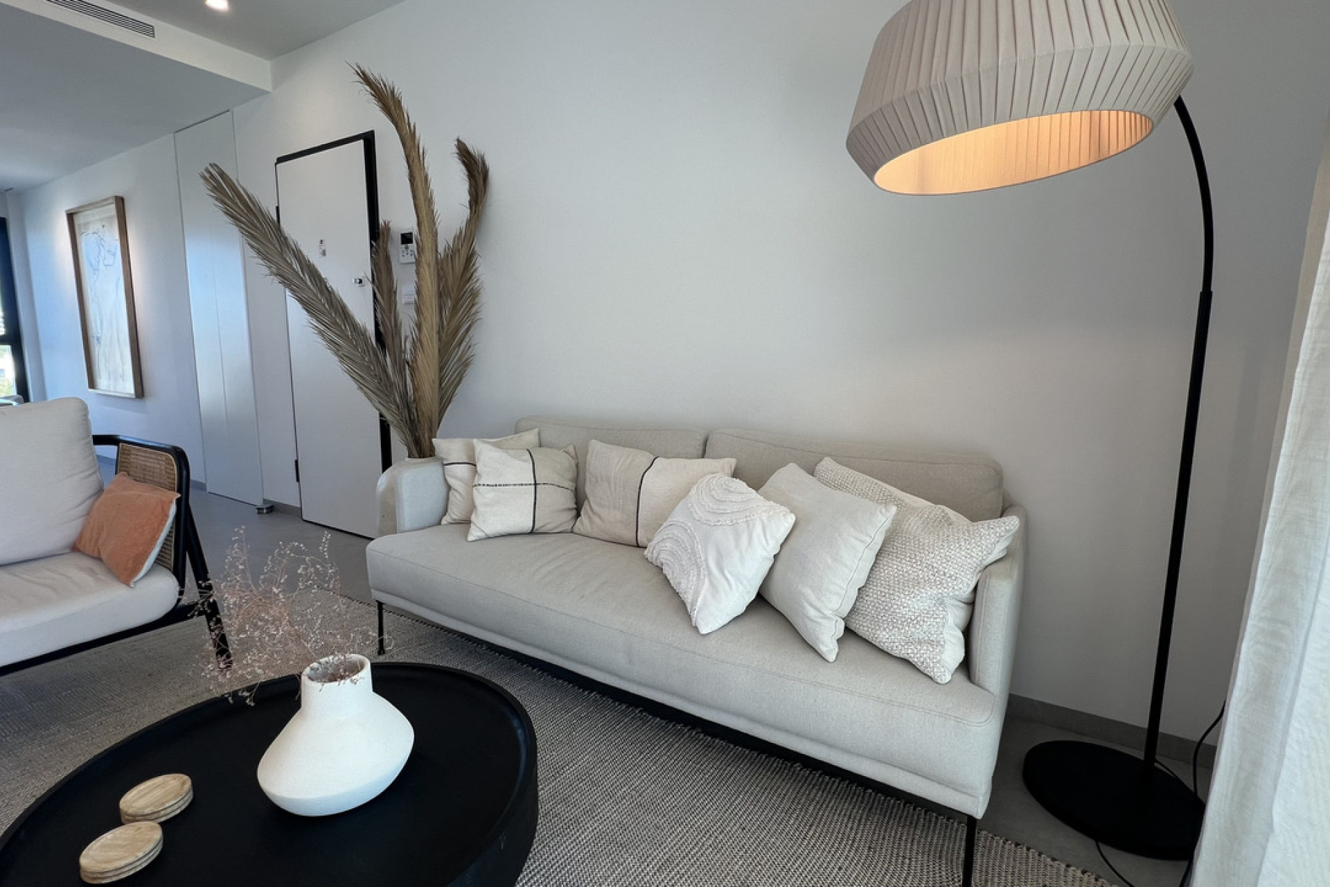 Resale - Apartment -
Las Colinas Golf Resort