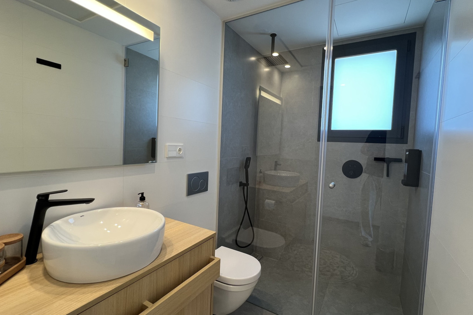 Resale - Apartment -
Las Colinas Golf Resort