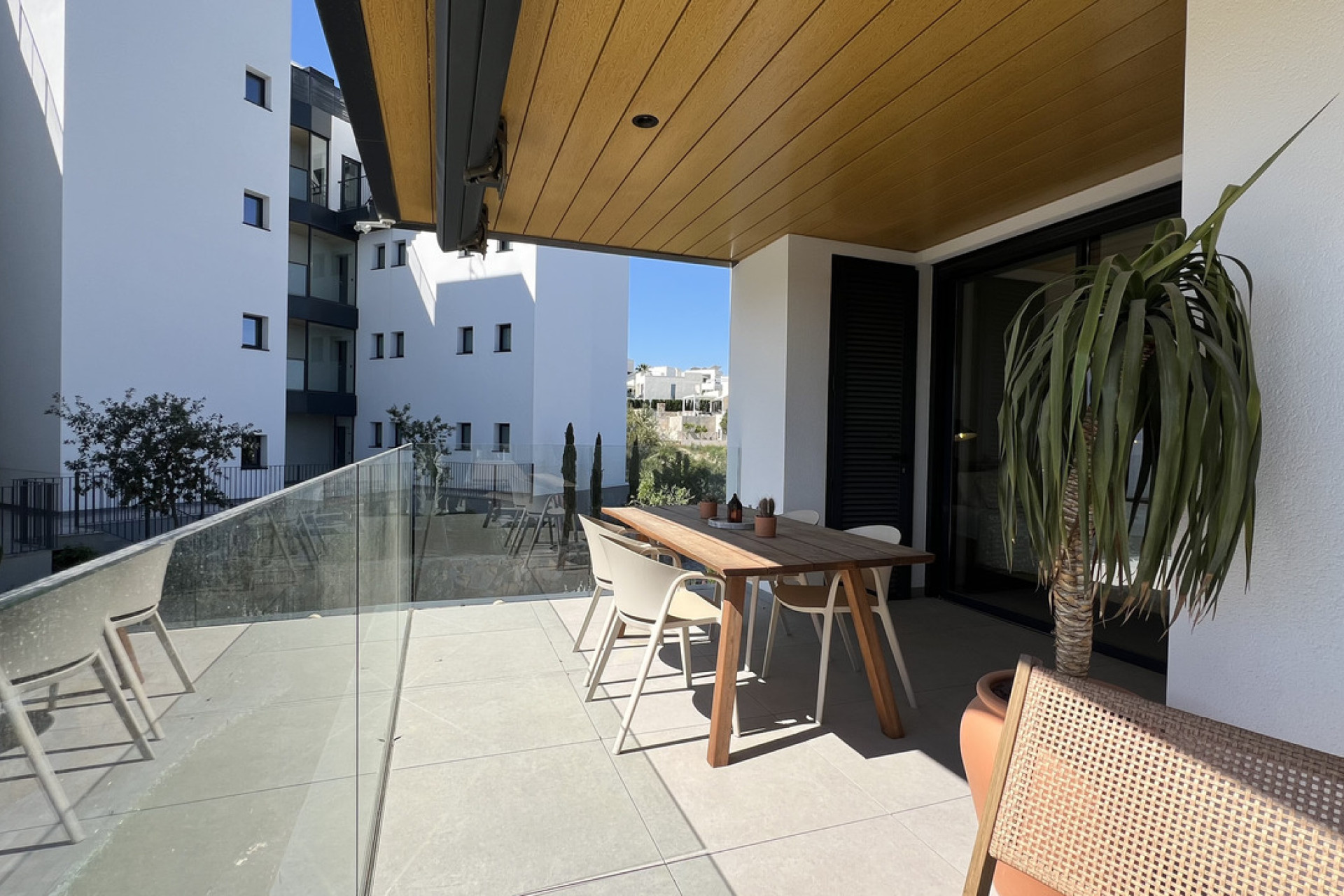 Resale - Apartment -
Las Colinas Golf Resort
