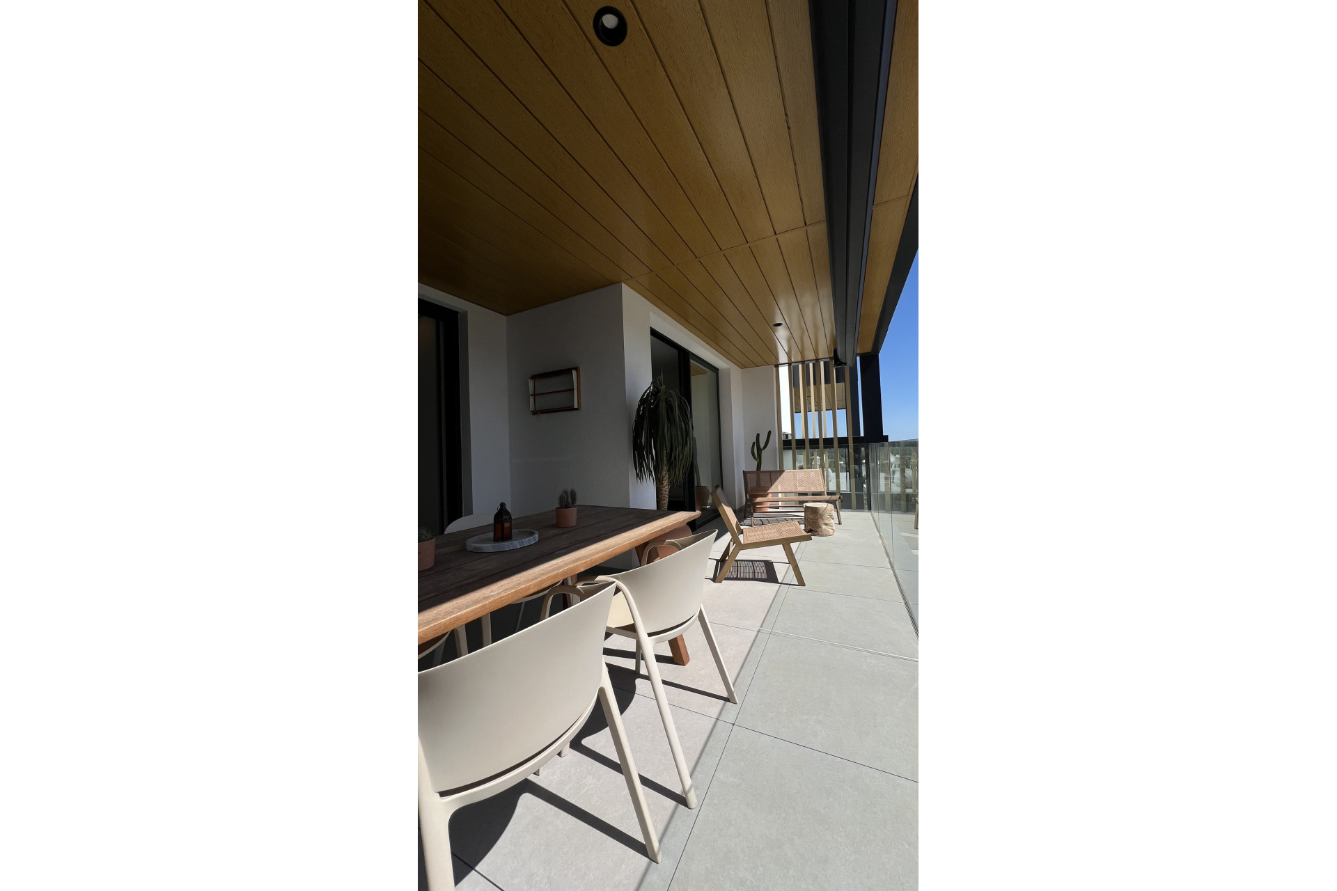 Resale - Apartment -
Las Colinas Golf Resort