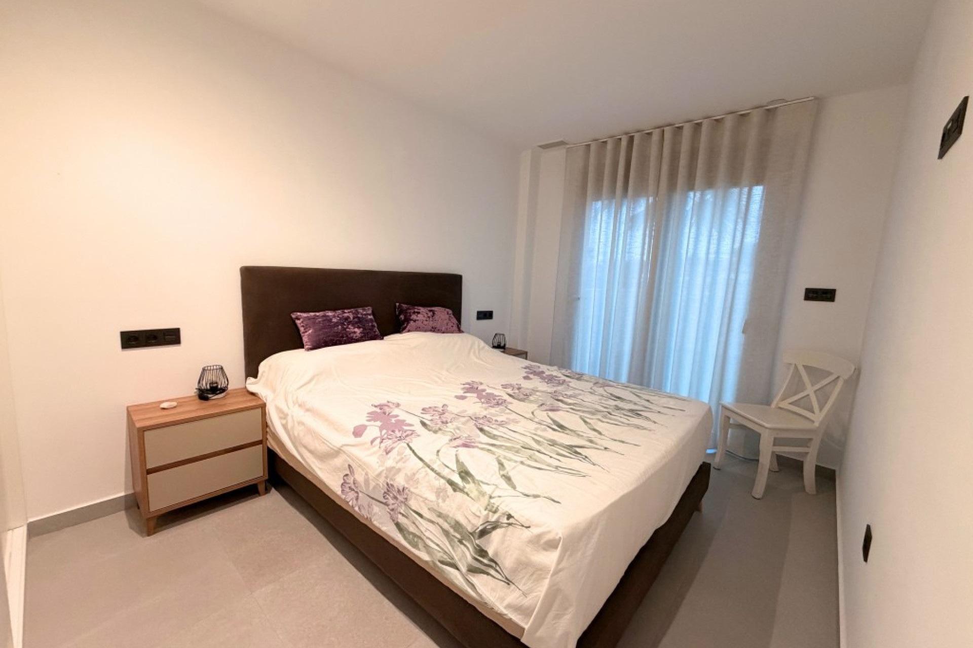 Resale - Apartment -
Lo Crispin - Inland