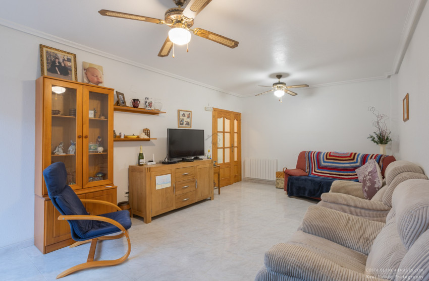 Resale - Apartment -
Los Montesinos - Montesinos