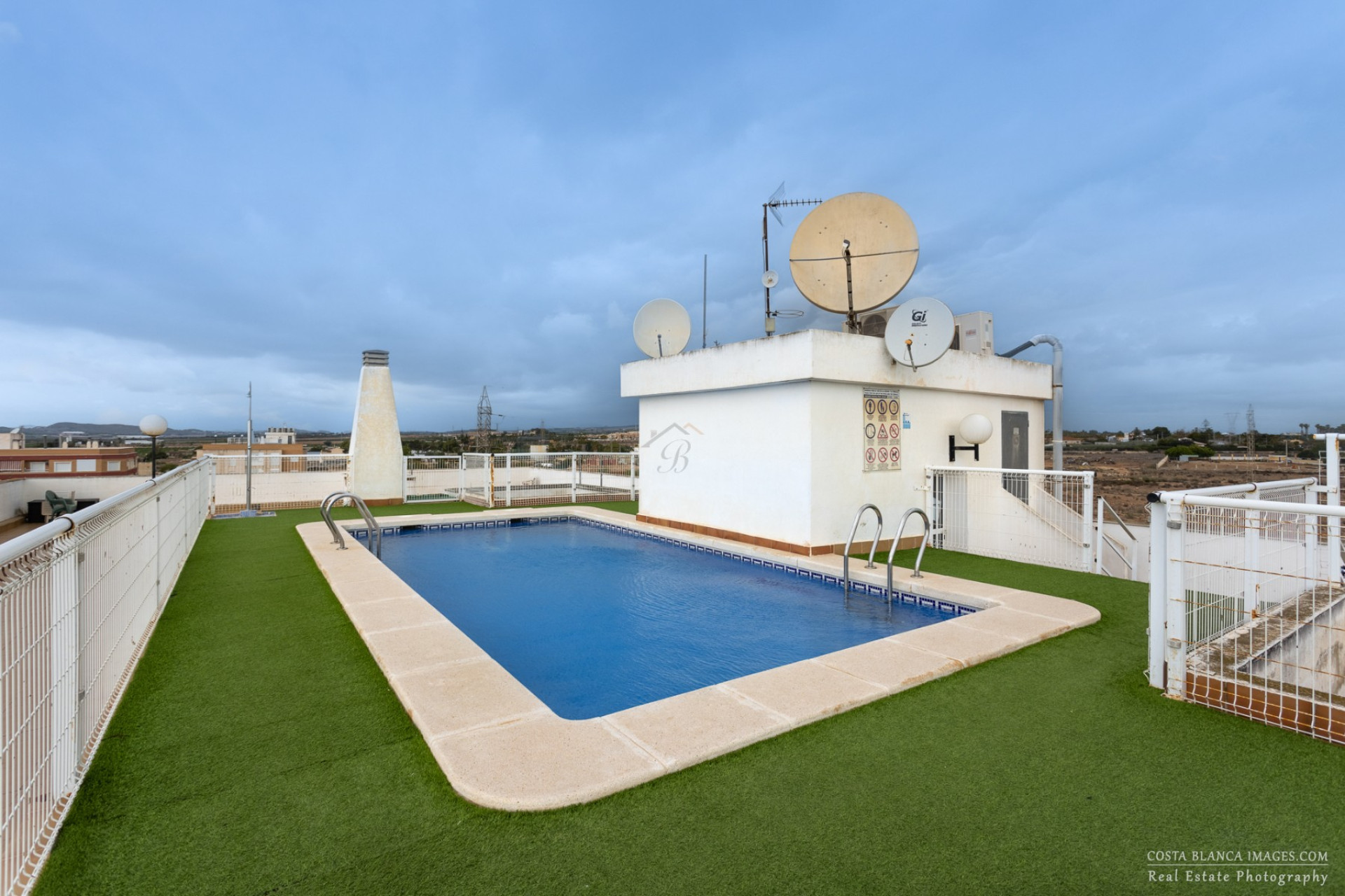 Resale - Apartment -
Los Montesinos - Montesinos