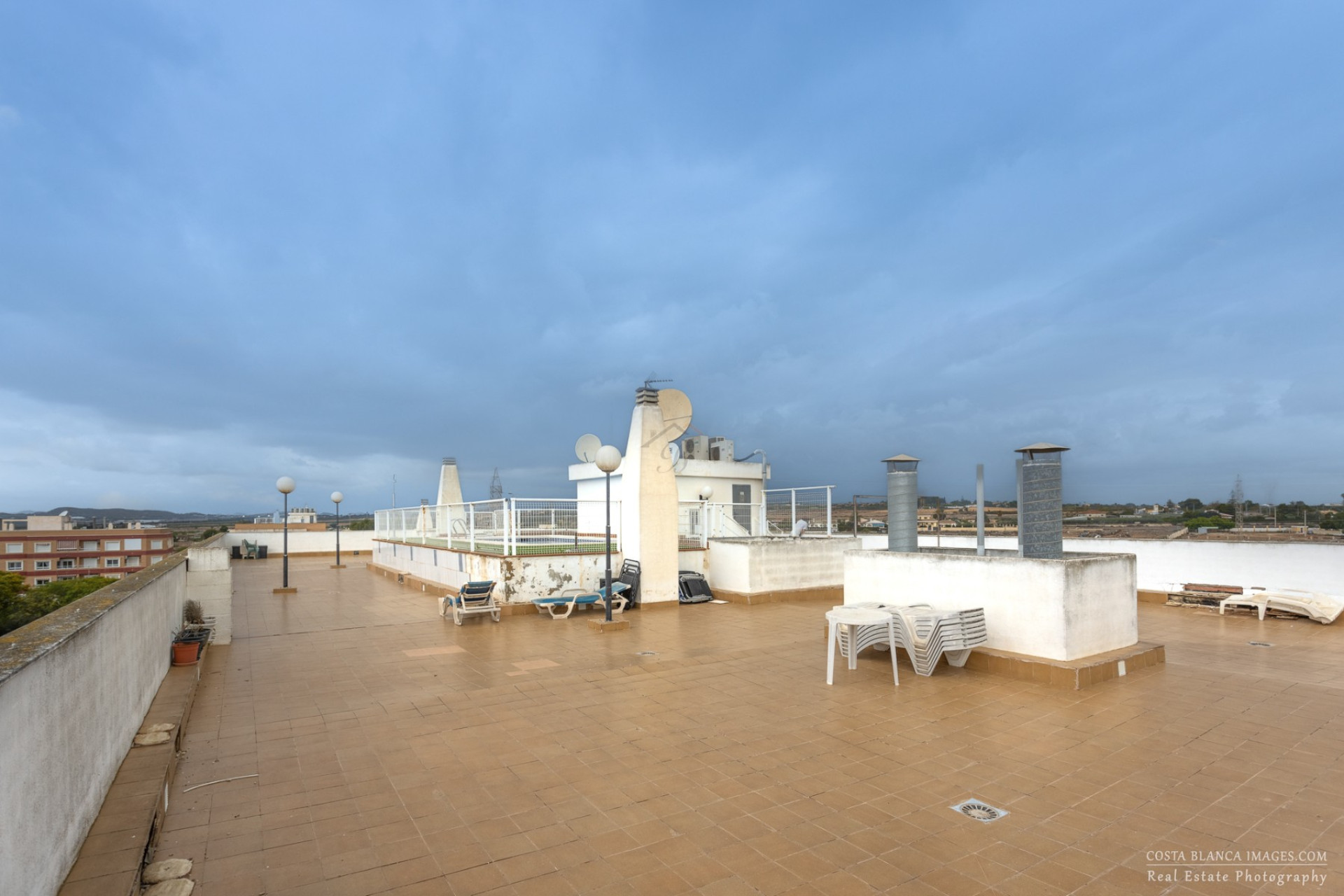 Resale - Apartment -
Los Montesinos - Montesinos