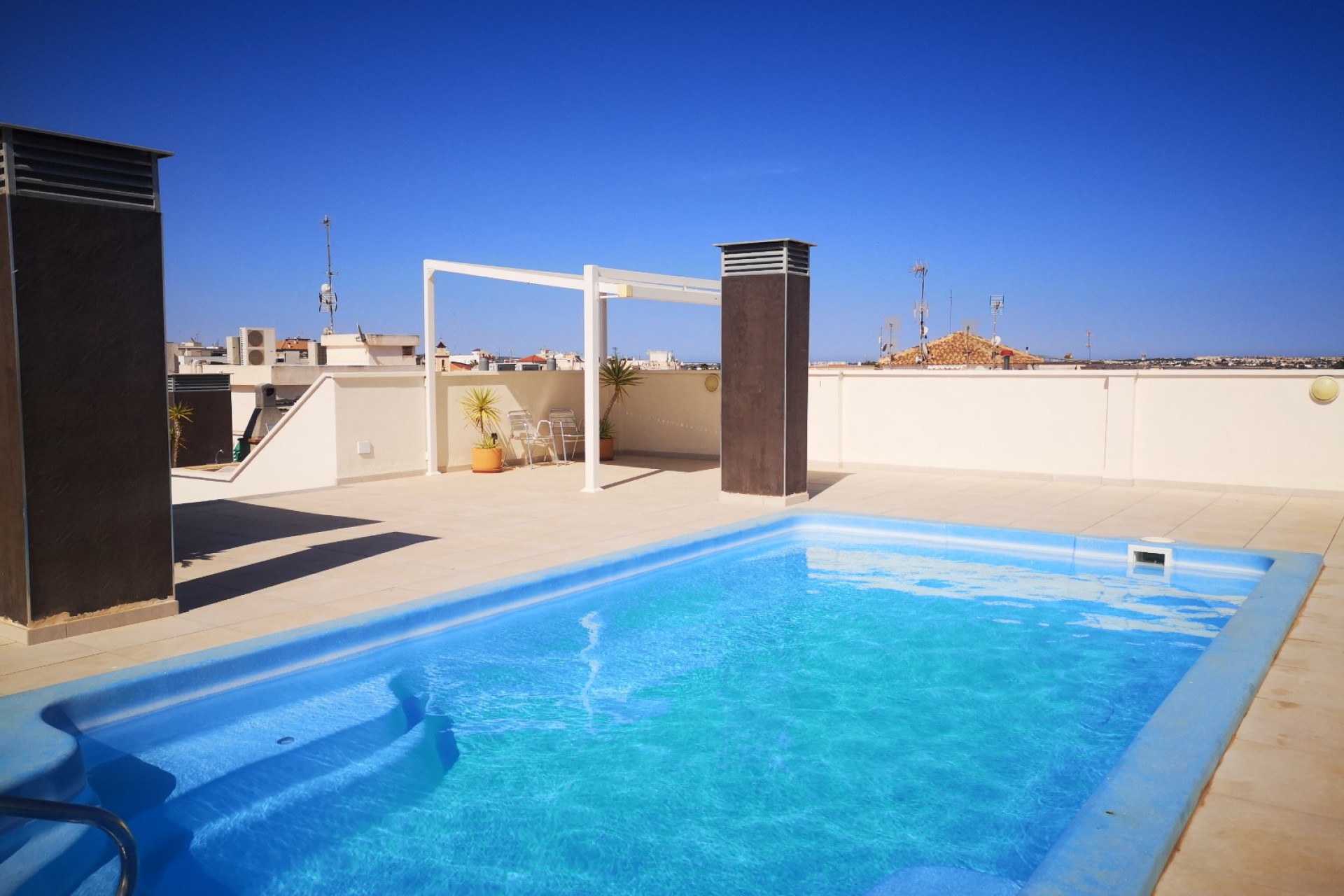 Resale - Apartment -
Los Montesinos