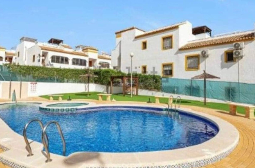 Resale - Apartment -
Orihuela Costa - Entre Naranjos Vistabella Golf