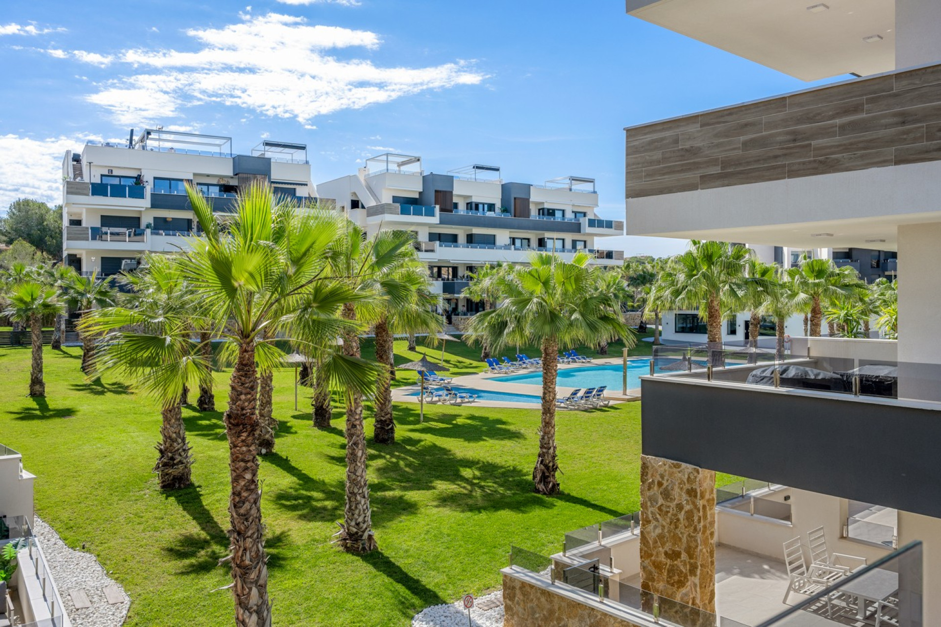 Resale - Apartment -
Orihuela Costa - Los Altos