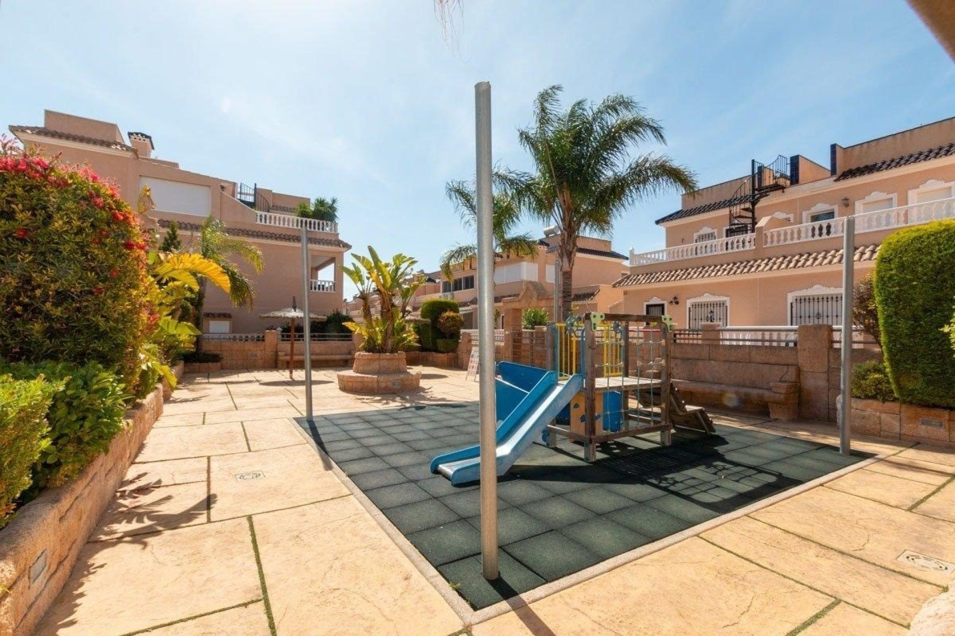 Resale - Apartment -
Orihuela Costa - Los Dolses