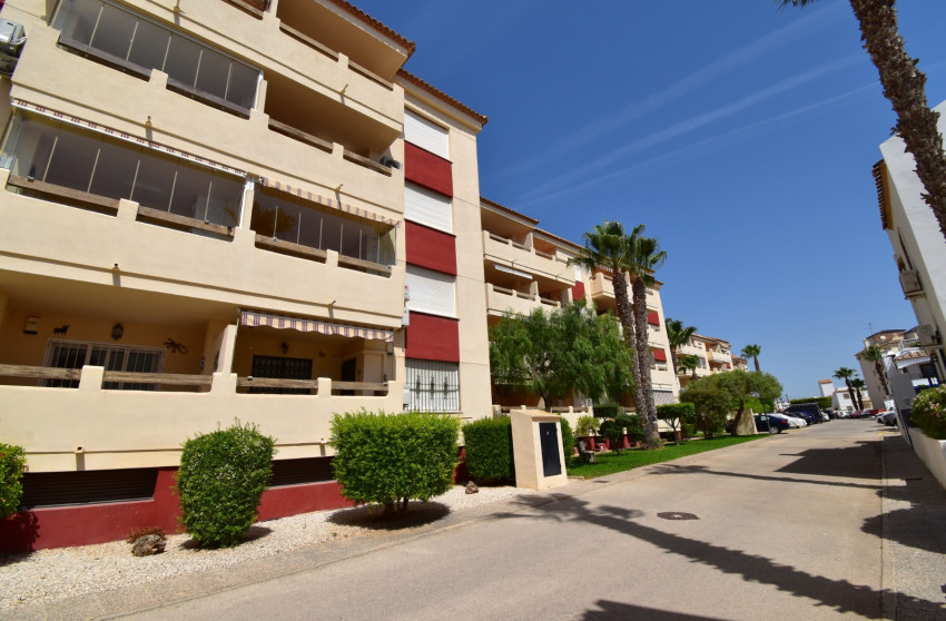 Resale - Apartment -
Orihuela Costa - Playa Flamenca