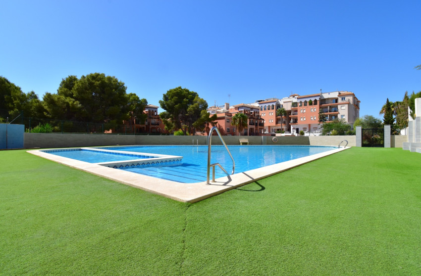 Resale - Apartment -
Orihuela Costa - Playa Flamenca