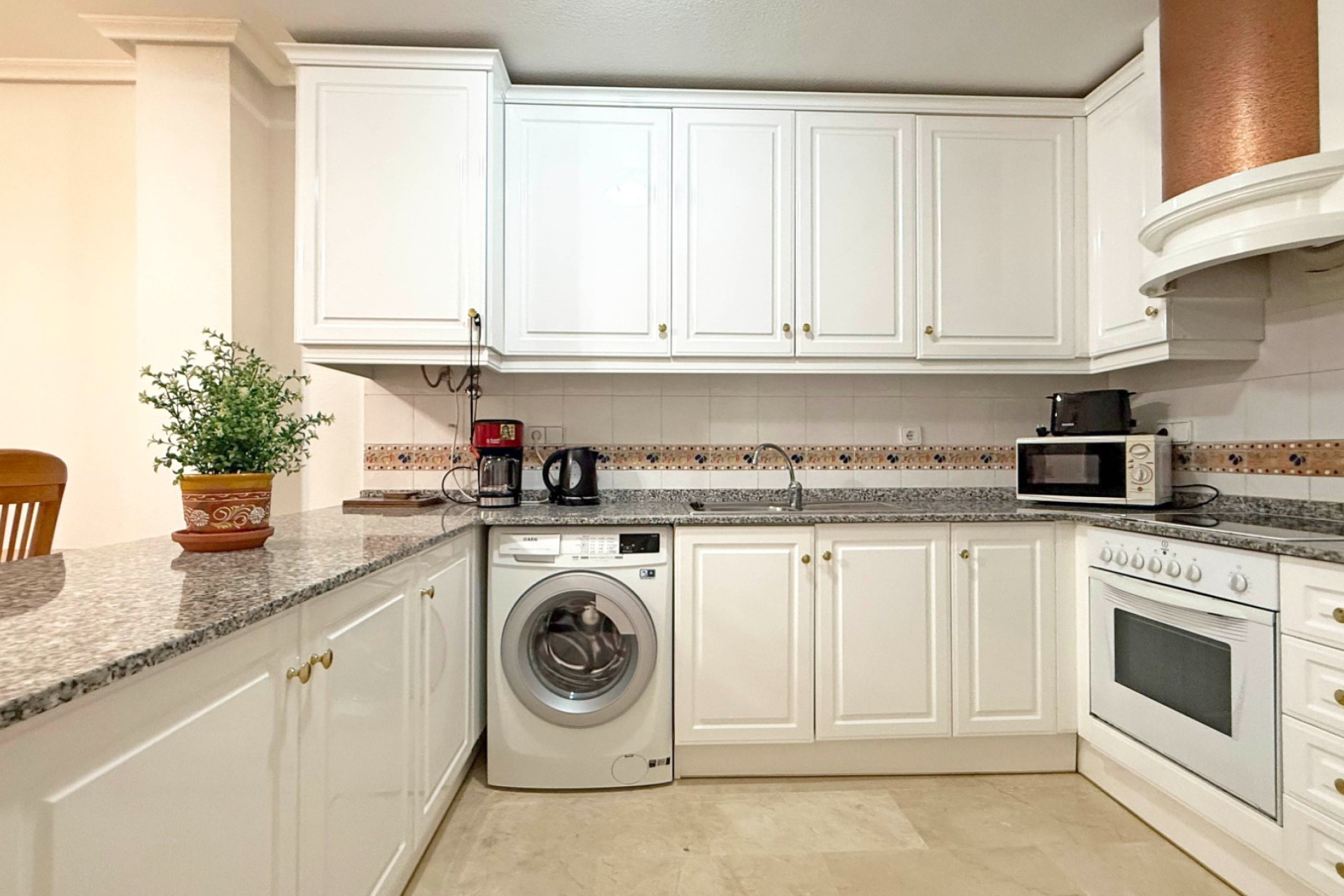 Resale - Apartment -
Orihuela Costa - Villamartín