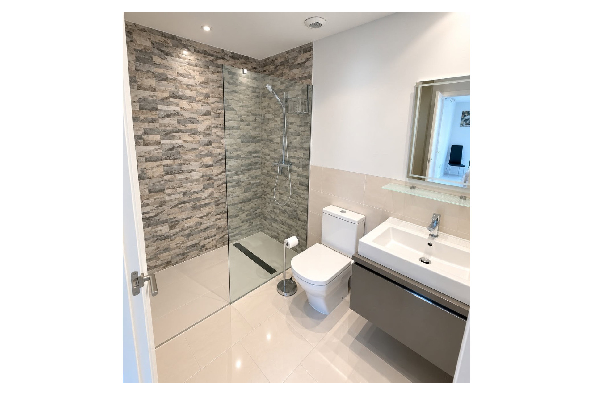 Resale - Apartment -
Orihuela Costa - Villamartín