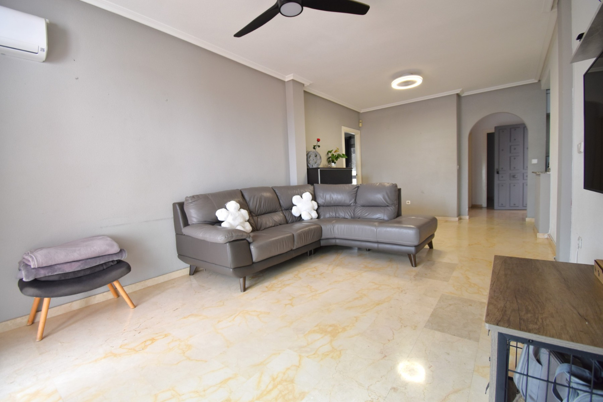 Resale - Apartment -
Orihuela Costa - Villamartin