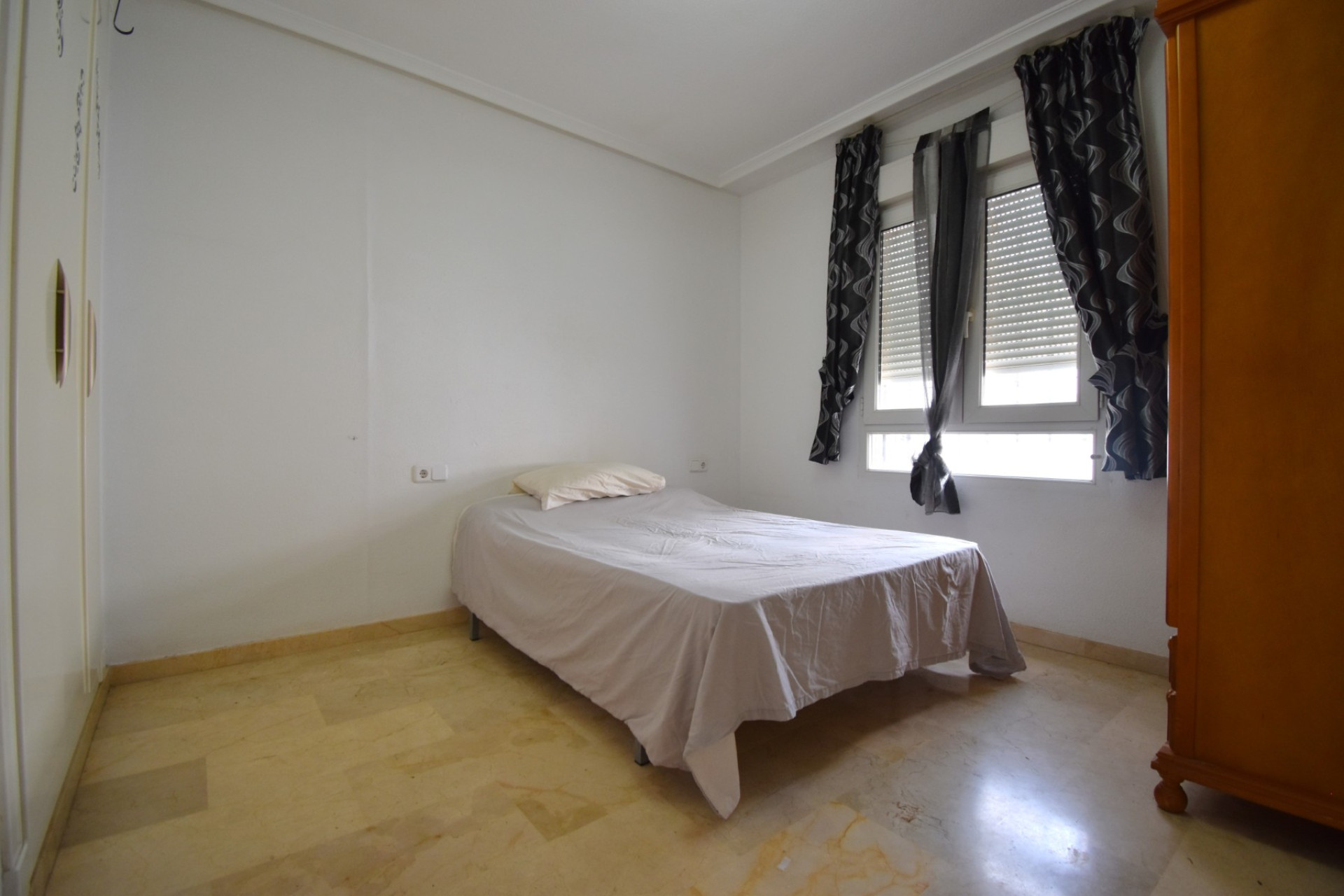 Resale - Apartment -
Orihuela Costa - Villamartin