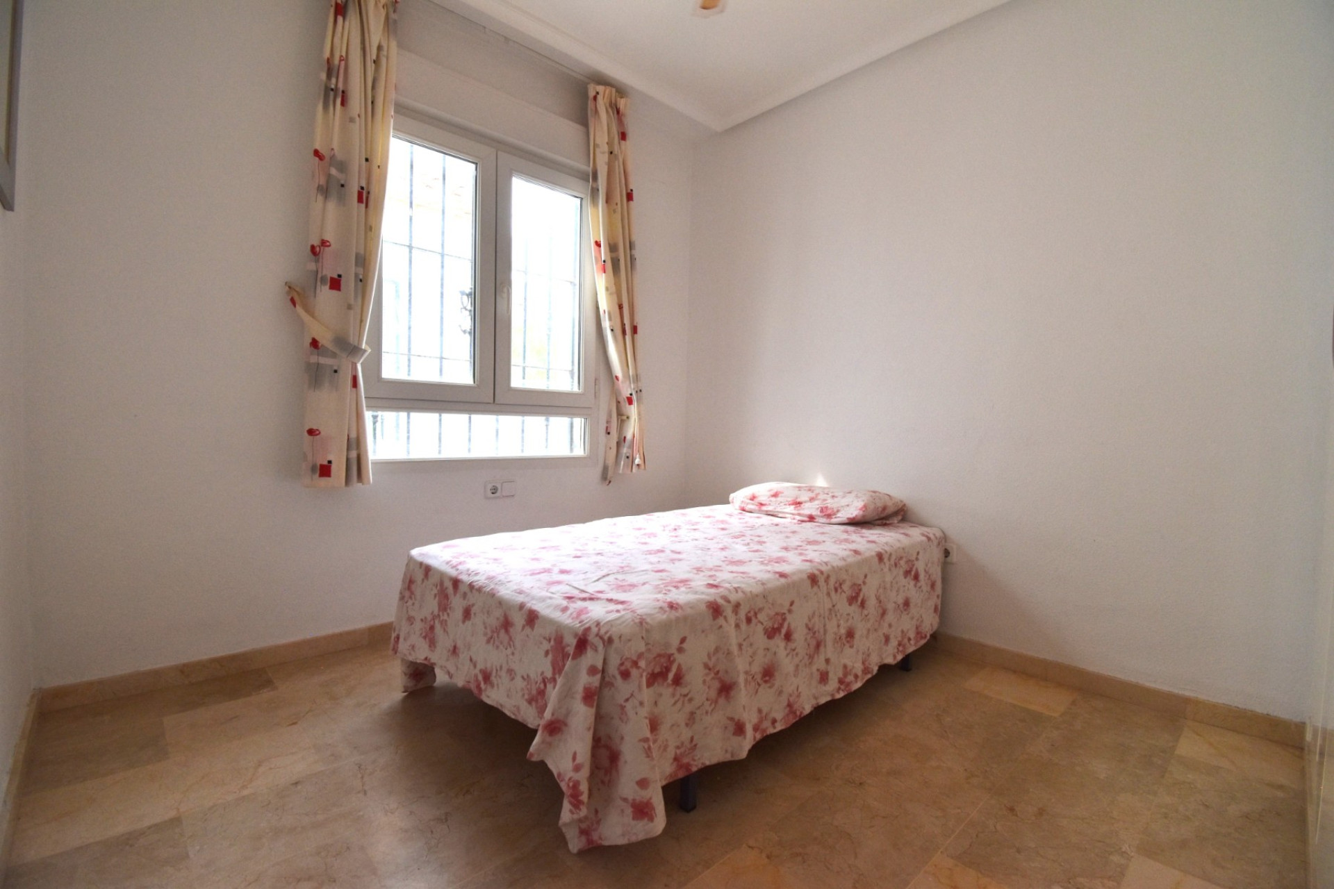 Resale - Apartment -
Orihuela Costa - Villamartin