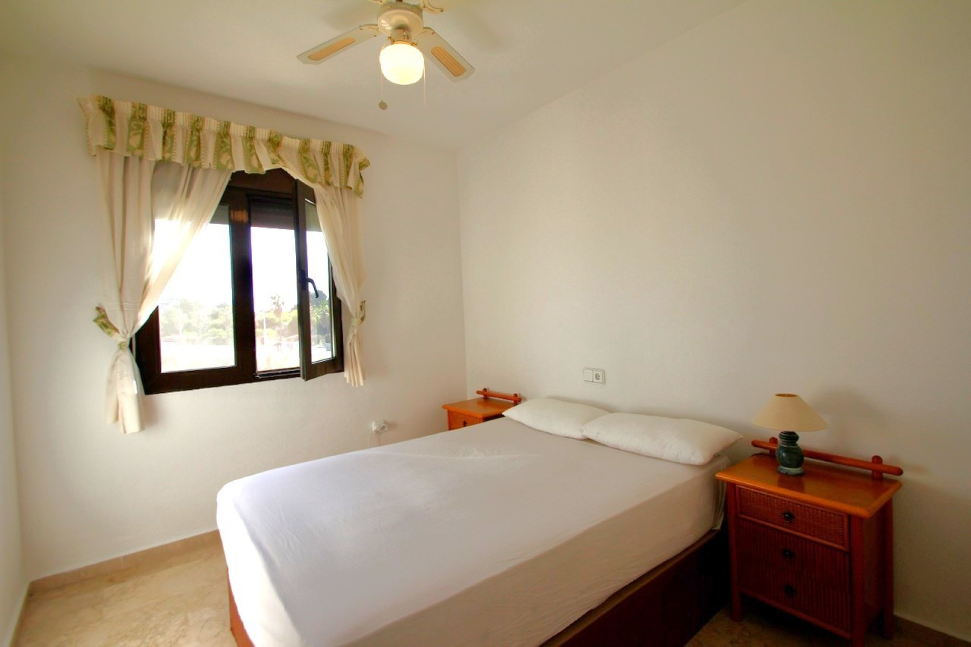 Resale - Apartment -
Orihuela Costa