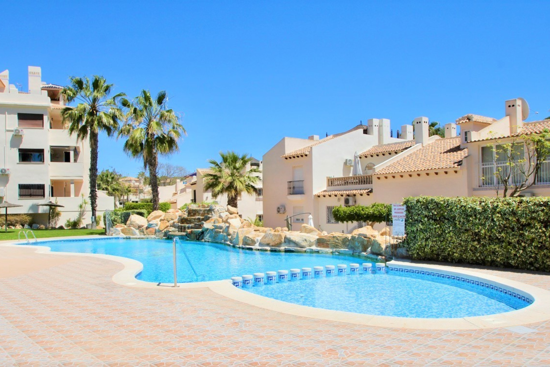 Resale - Apartment -
Orihuela Costa