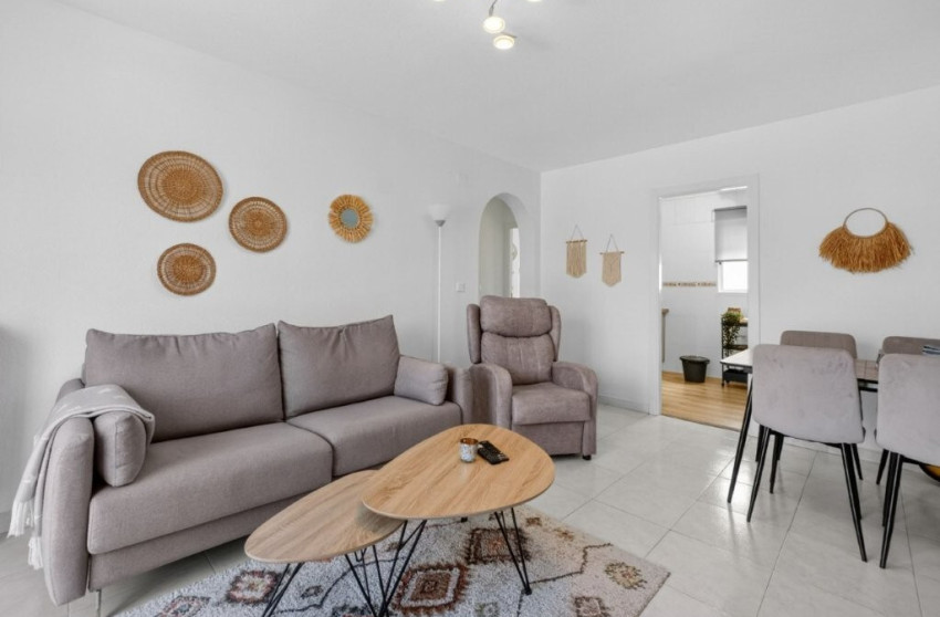 Resale - Apartment Penthouse -
Torrevieja - Jardin del Mar