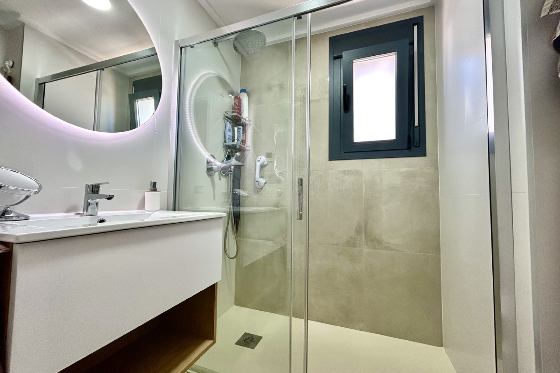 Resale - Apartment -
Pilar de la Horadada