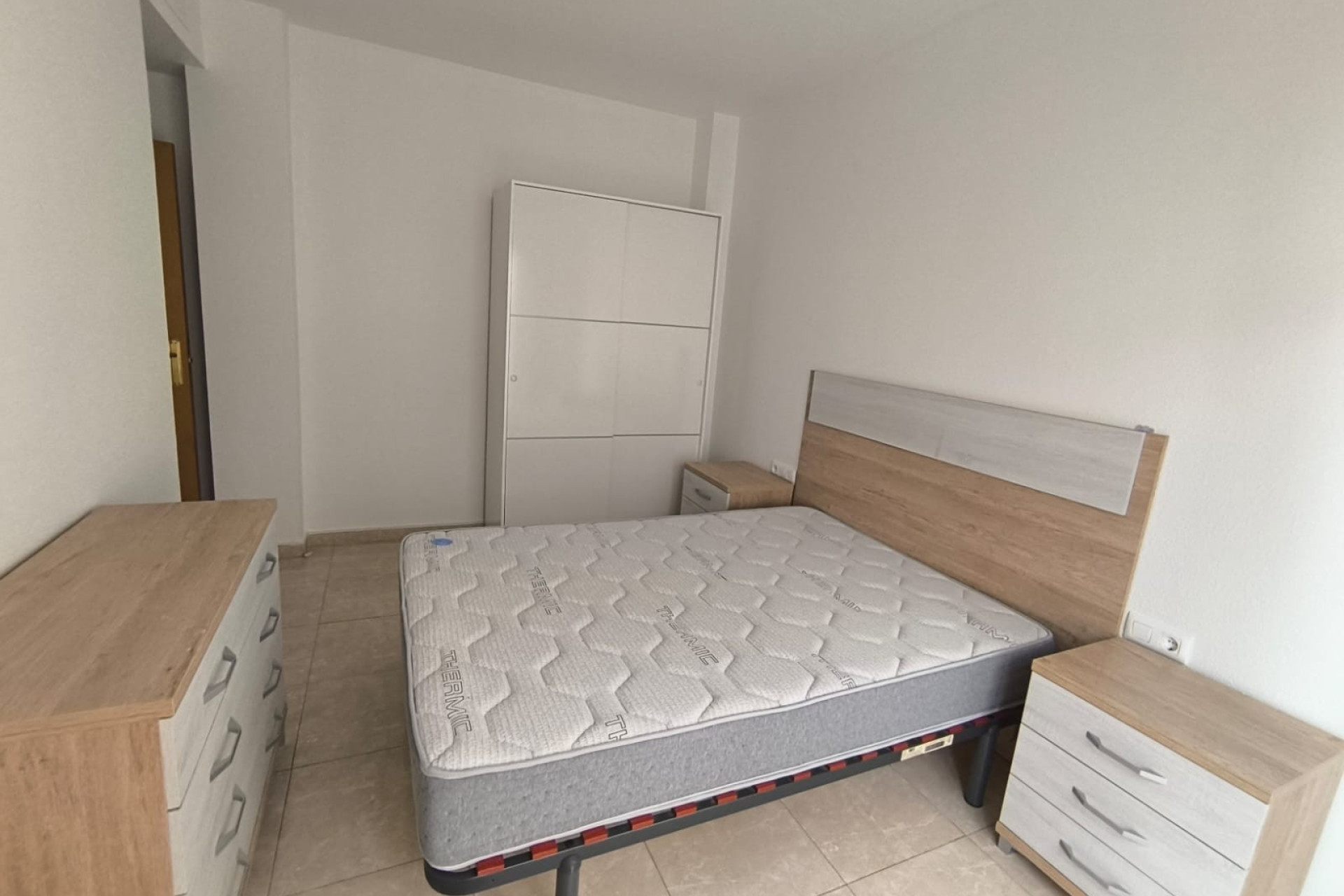 Resale - Apartment -
Pinoso - Inland