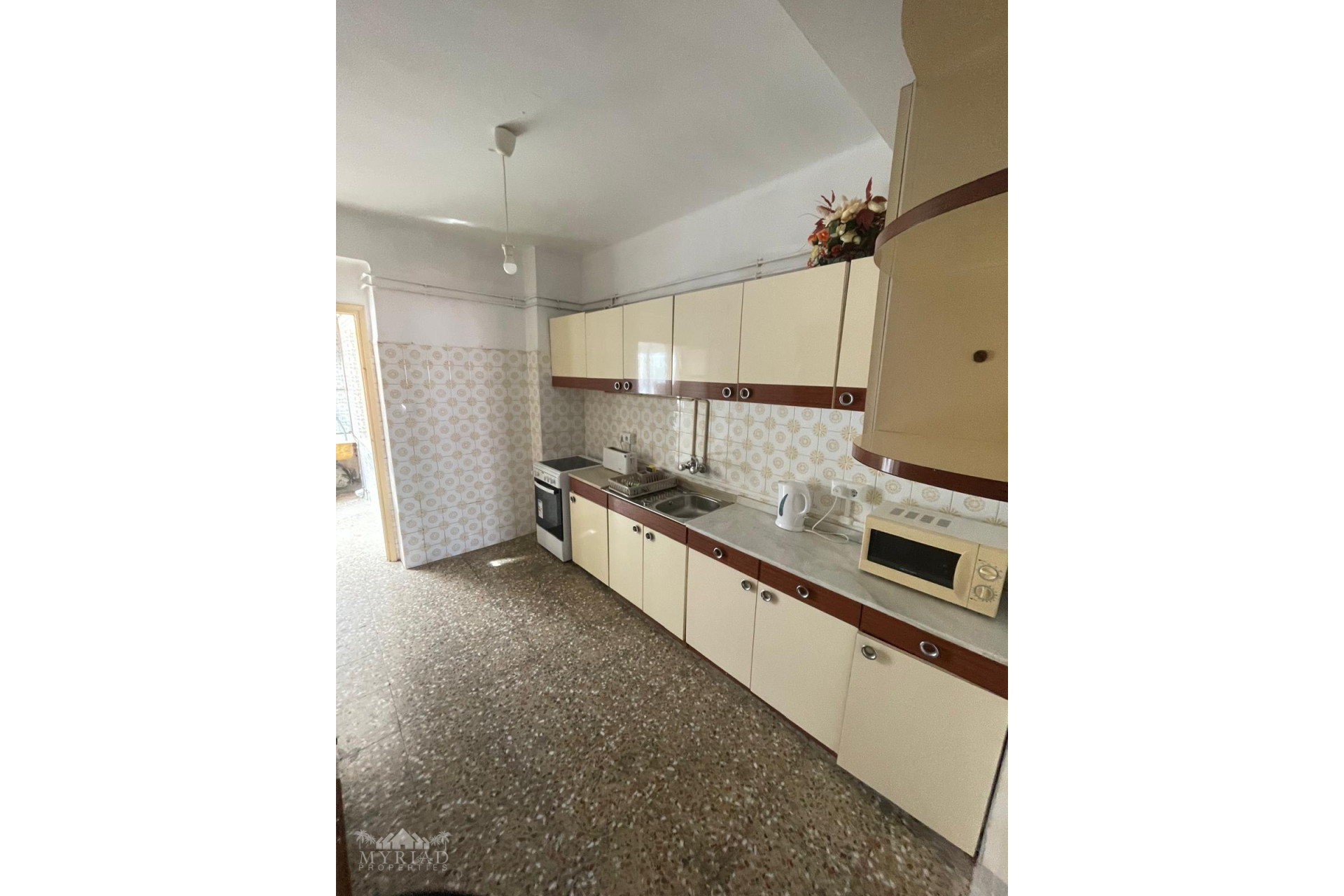 Resale - Apartment -
Pinoso - Pinoso Alicante