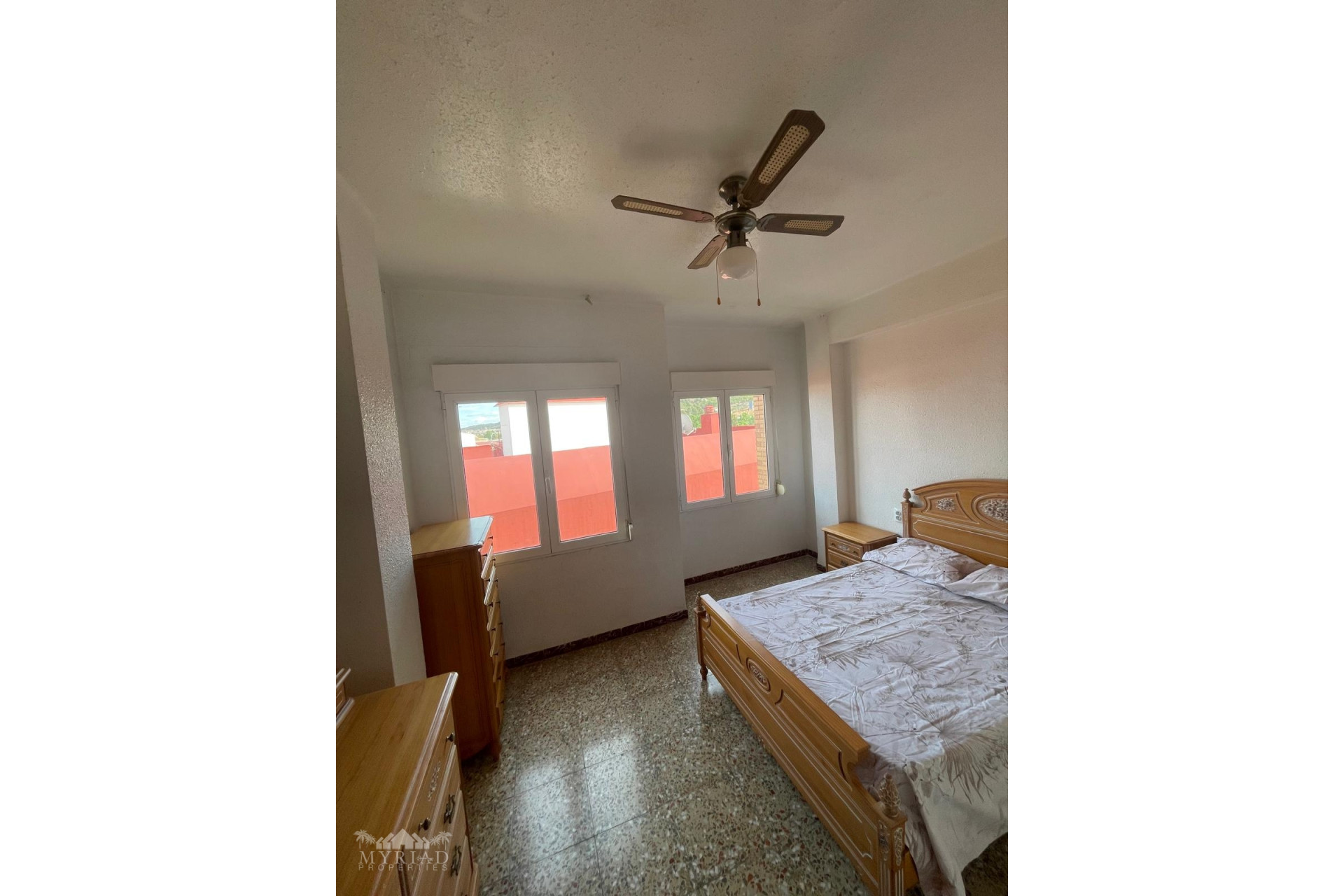 Resale - Apartment -
Pinoso - Pinoso Alicante