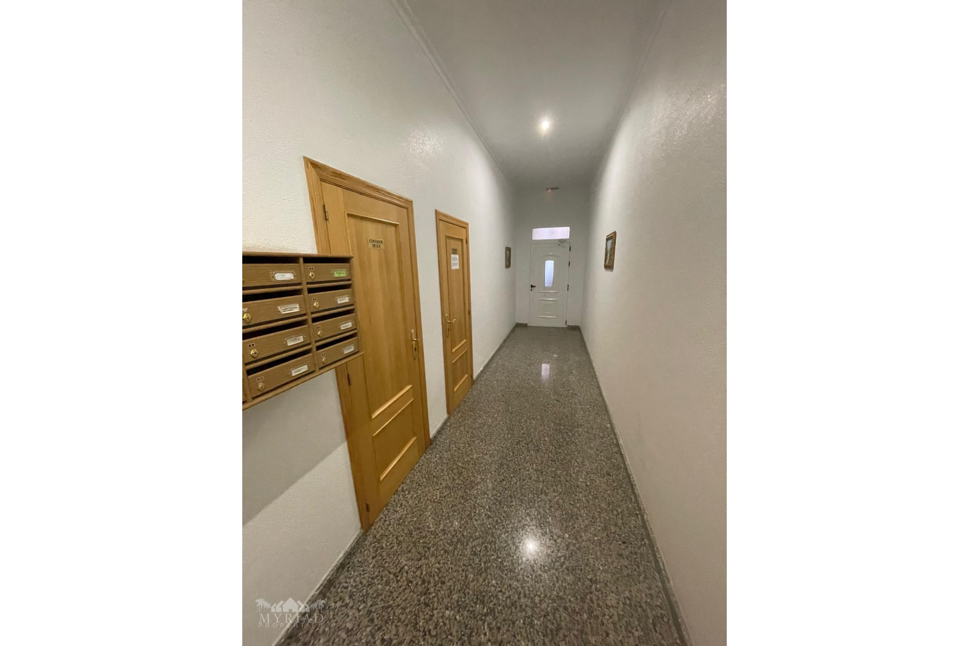 Resale - Apartment -
Pinoso - Pinoso Alicante