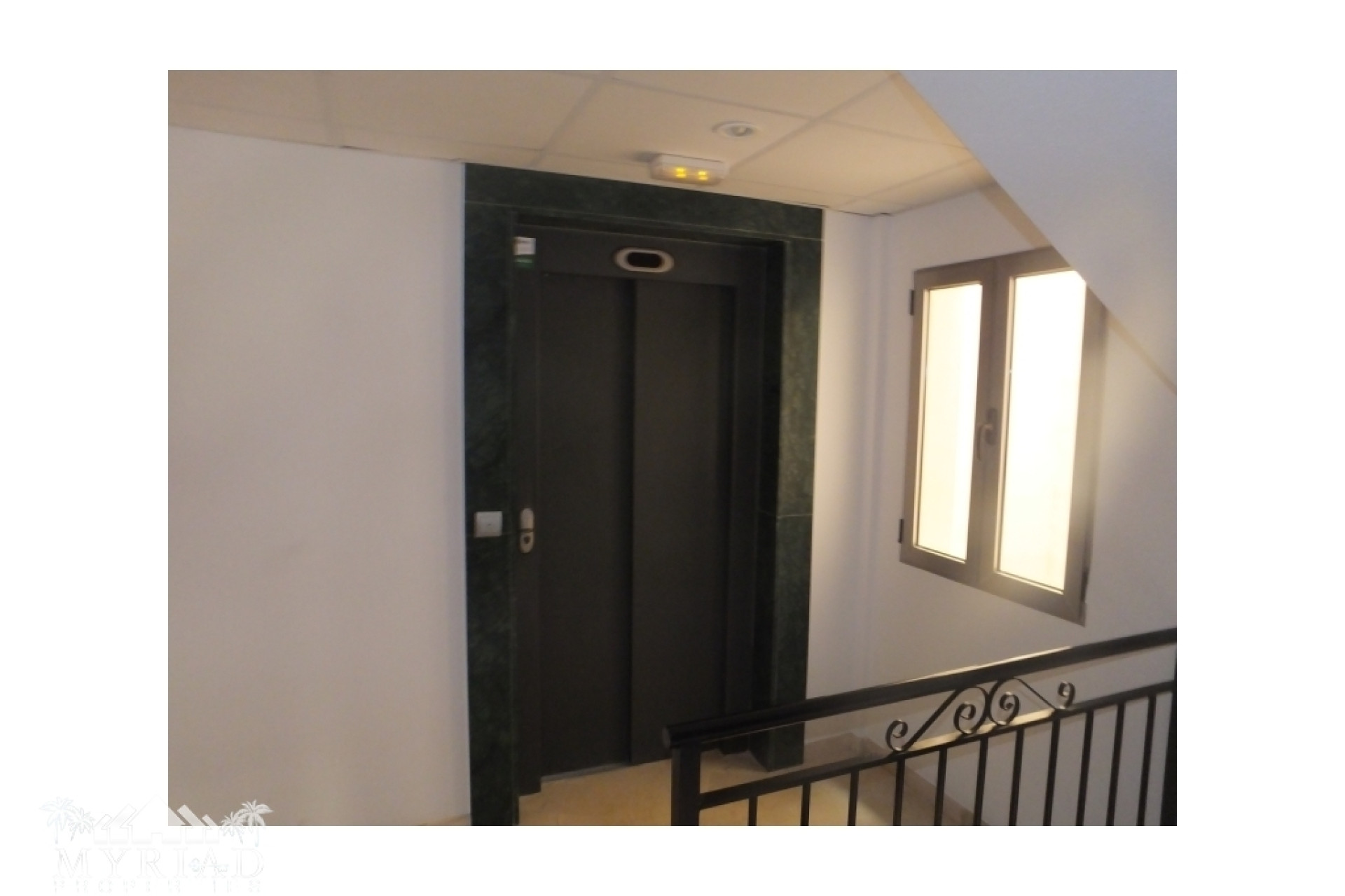 Resale - Apartment -
Pinoso - Pinoso Alicante