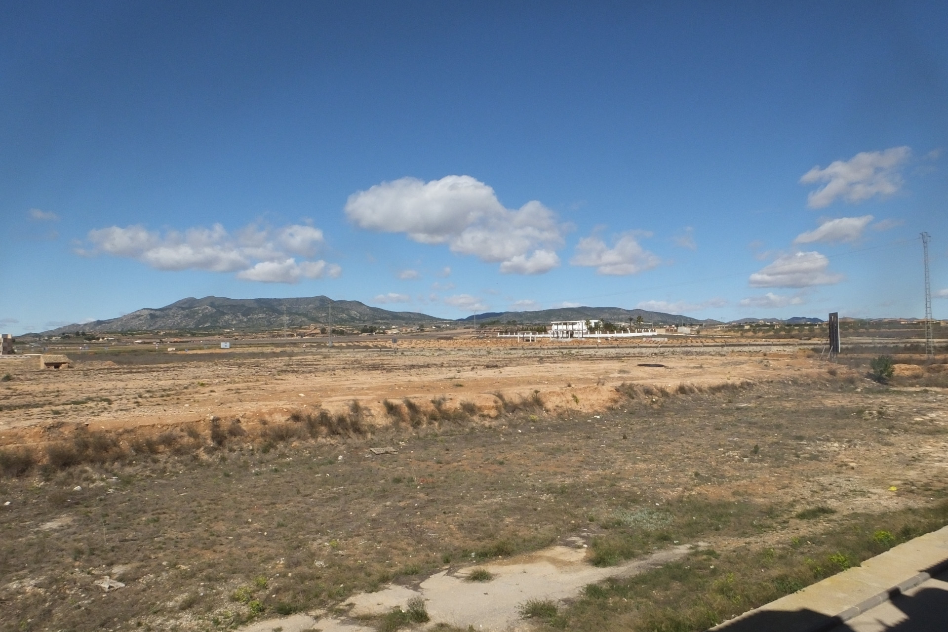 Resale - Apartment -
Pinoso - Pinoso Alicante