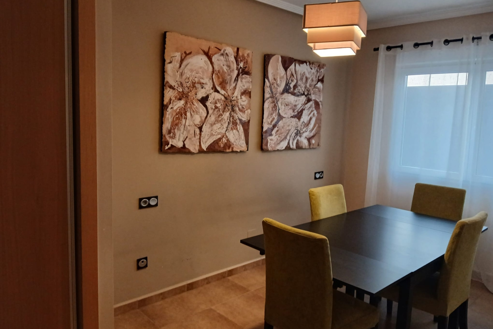 Resale - Apartment -
Pinoso - Pinoso Alicante