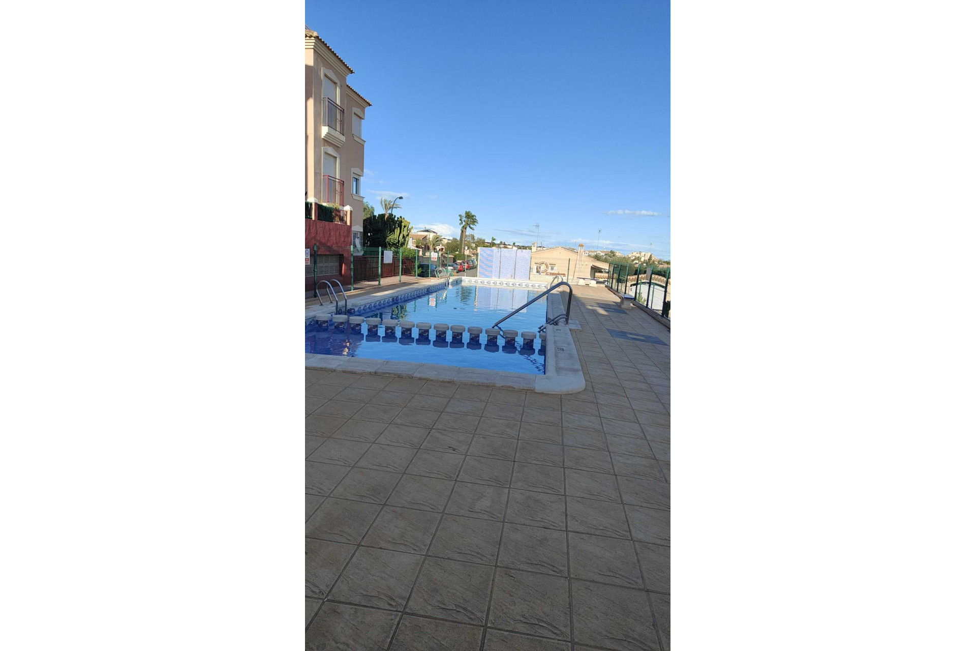 Resale - Apartment -
Playa Flamenca