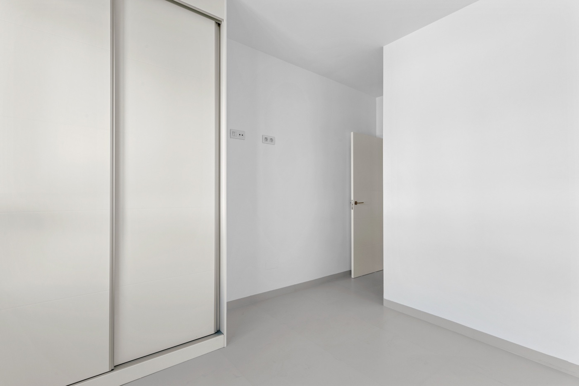 Resale - Apartment -
San Miguel de Salinas - Inland