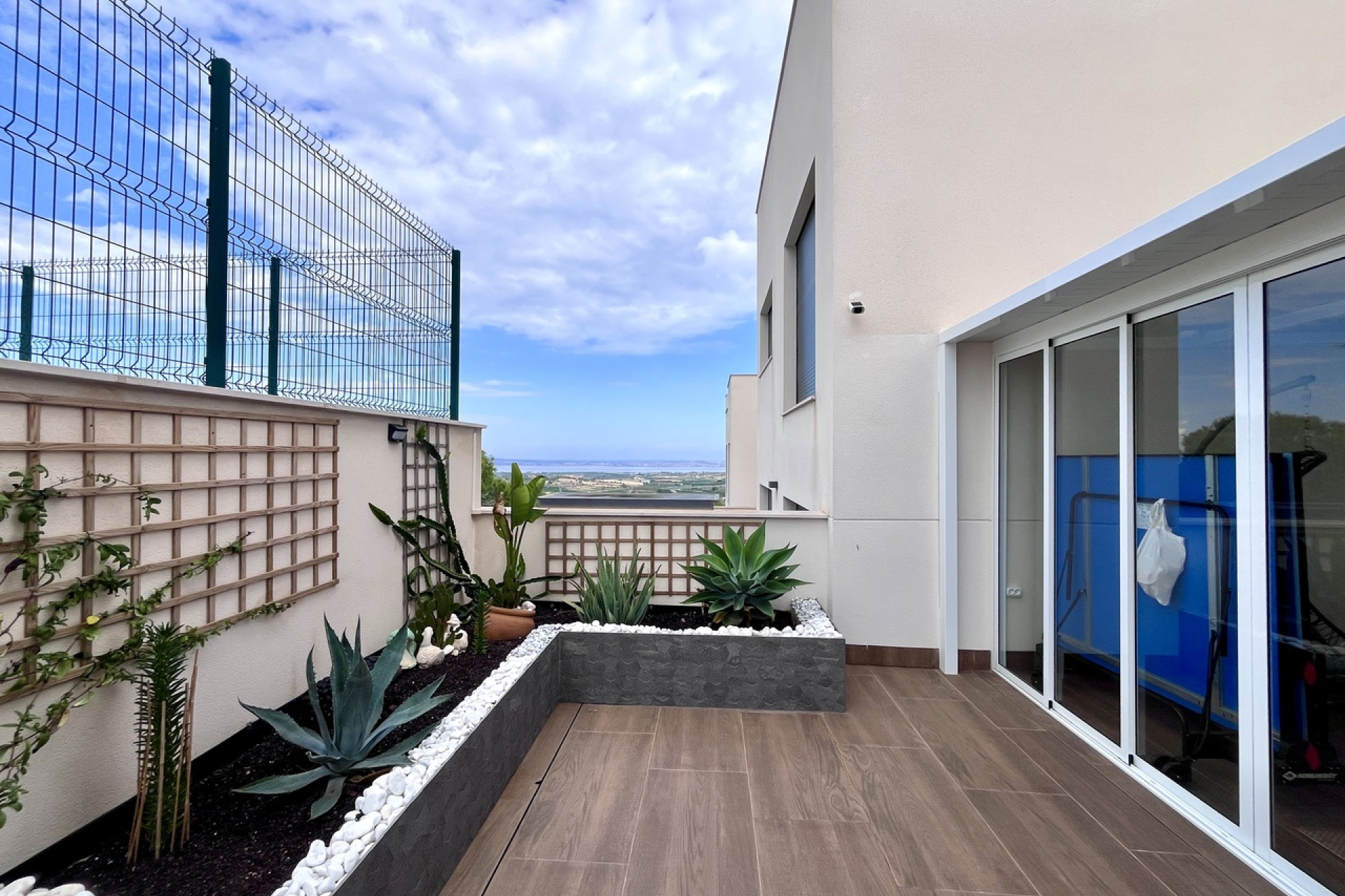 Resale - Apartment -
San Miguel de Salinas