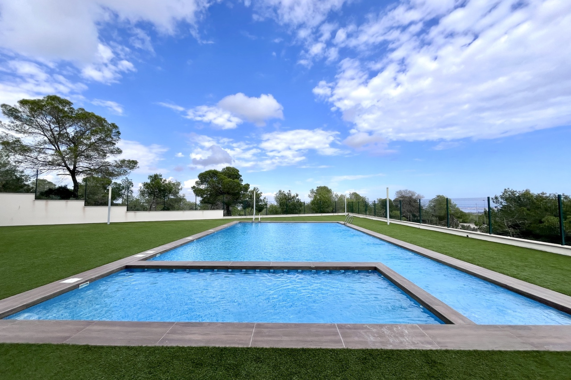 Resale - Apartment -
San Miguel de Salinas