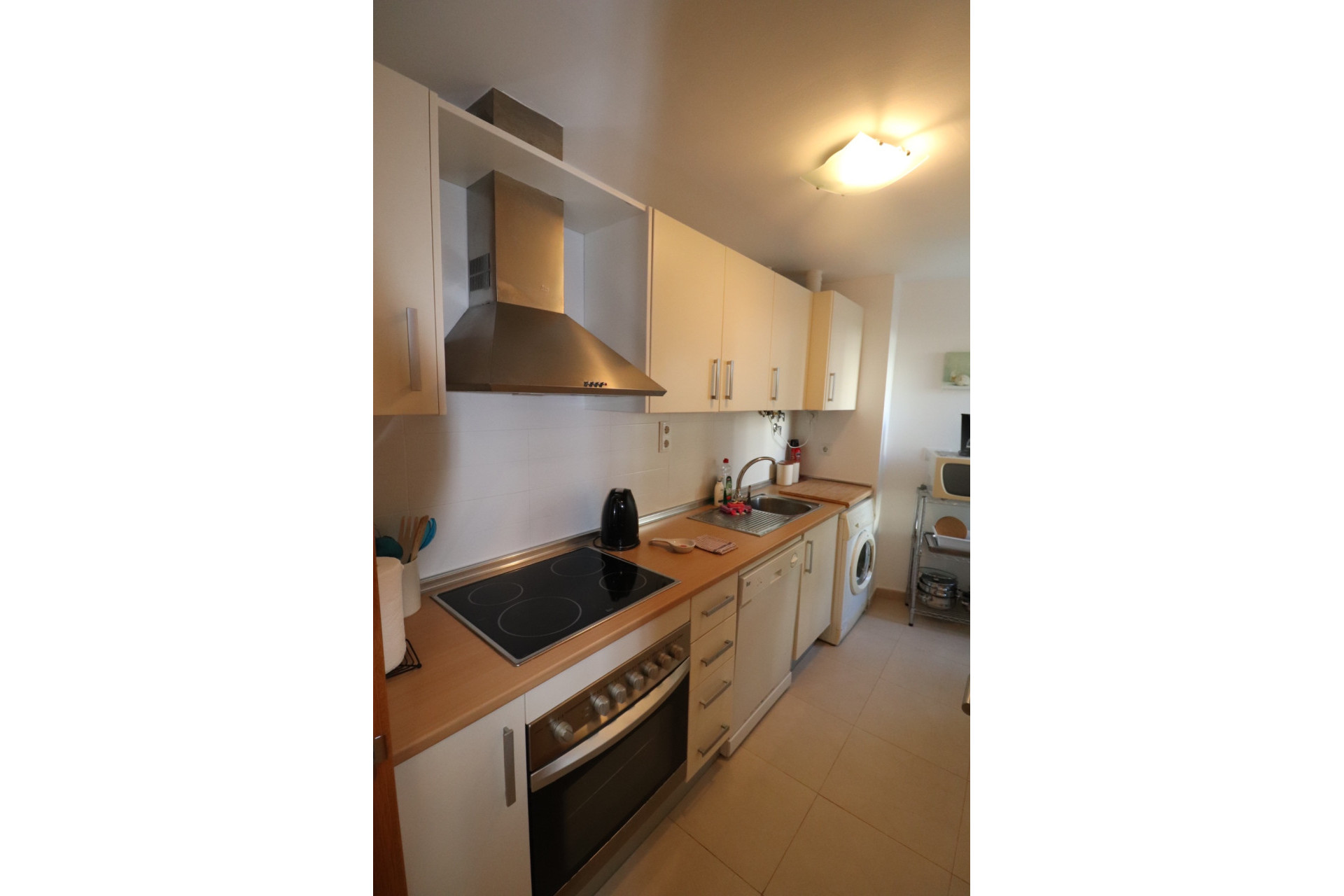 Resale - Apartment -
Sucina