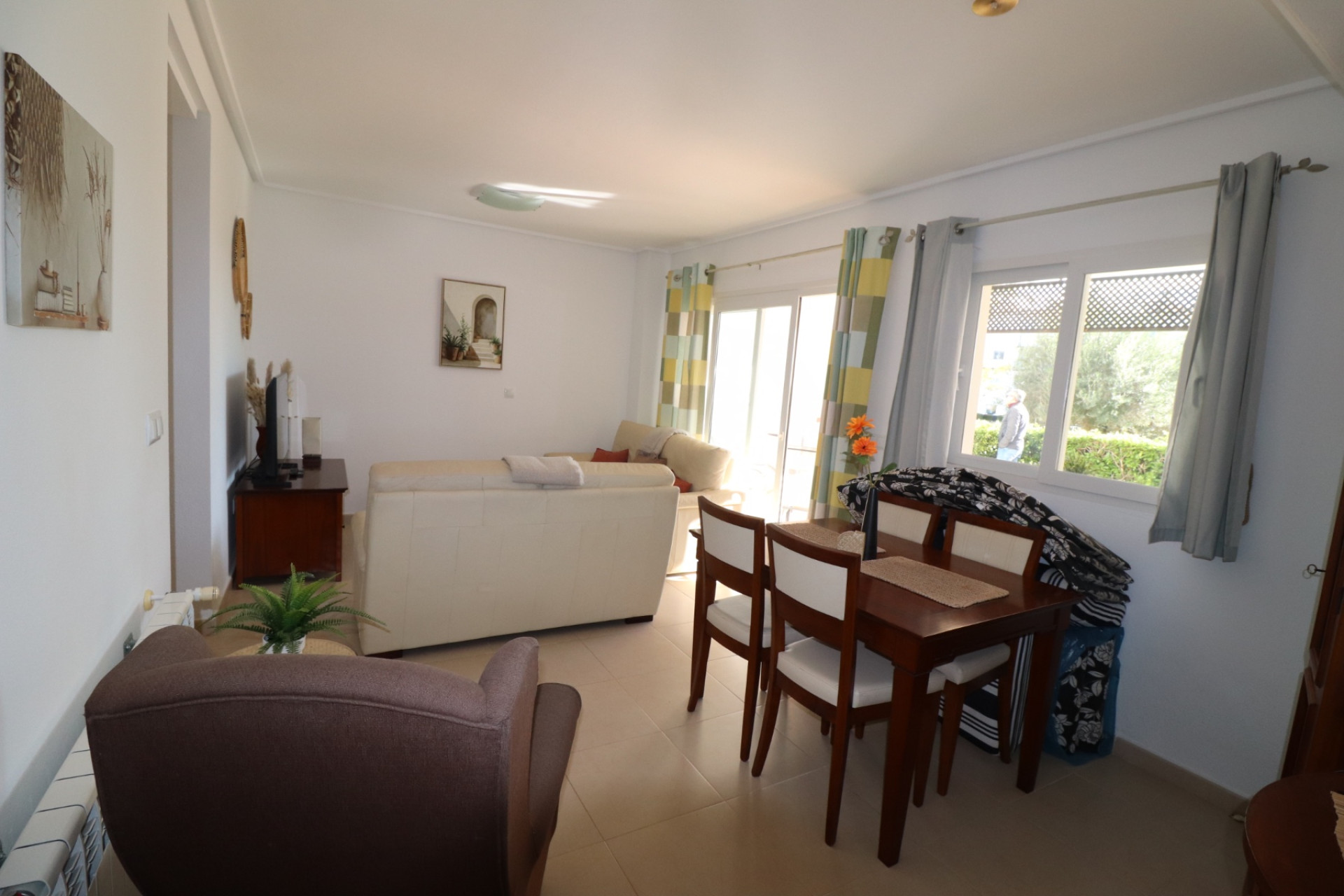 Resale - Apartment -
Sucina