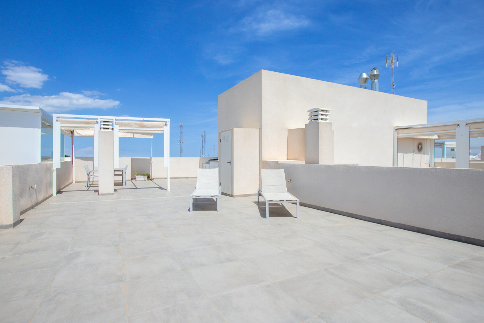 Resale - Apartment - Top Floor Apartment -
Orihuela Costa - Villamartín