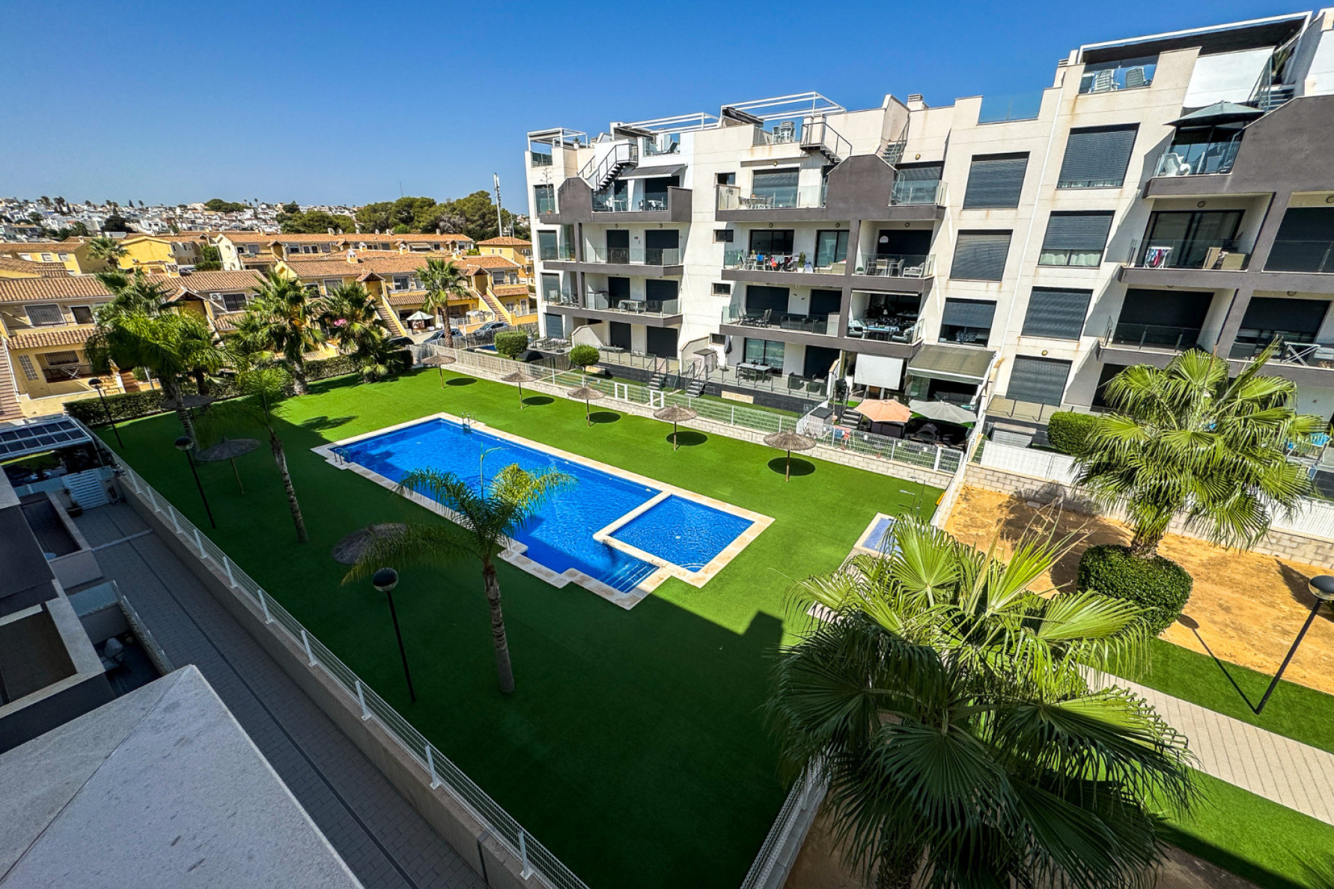Resale - Apartment - Top Floor Apartment -
Orihuela Costa - Villamartín