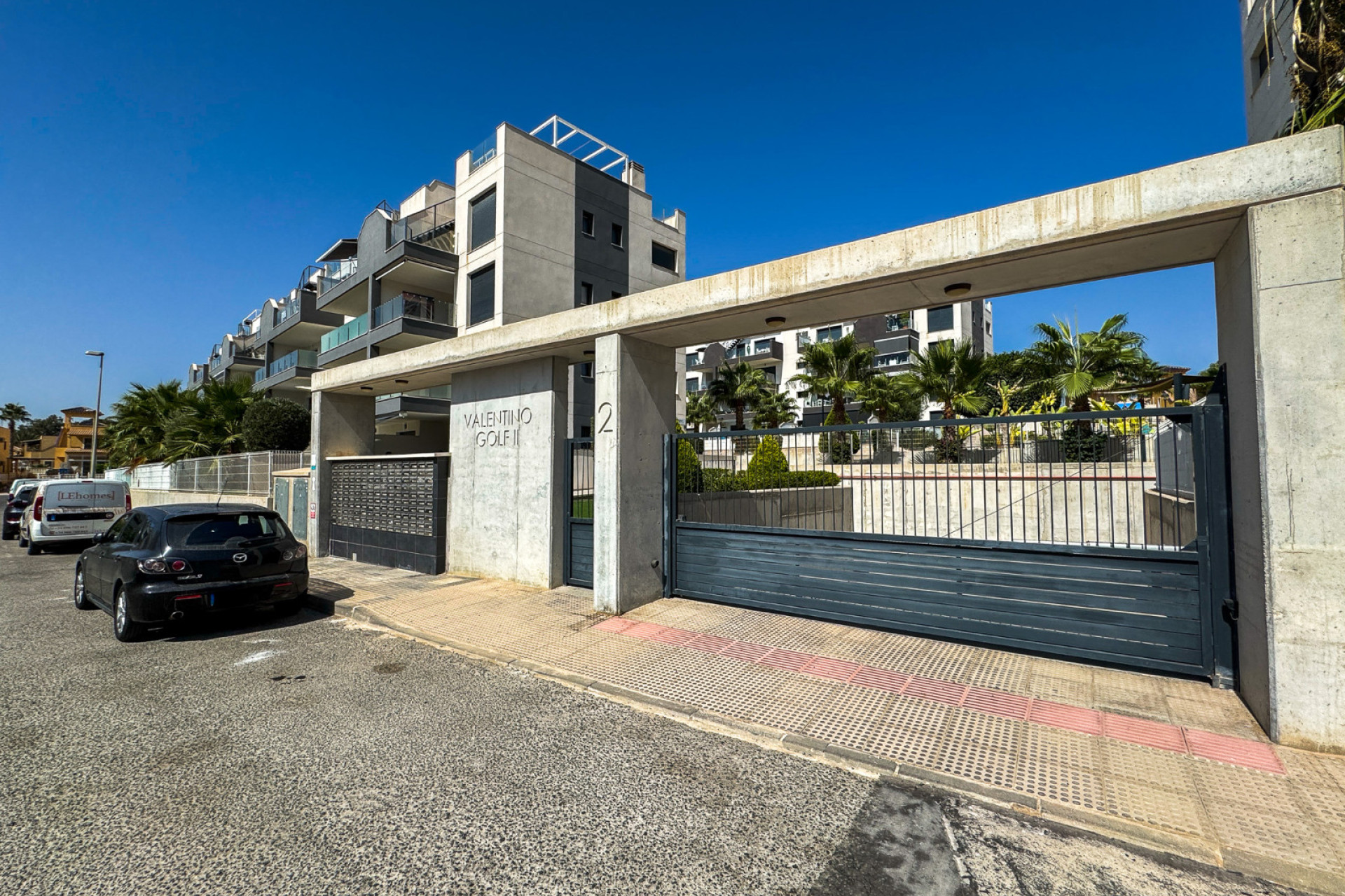 Resale - Apartment - Top Floor Apartment -
Orihuela Costa - Villamartín